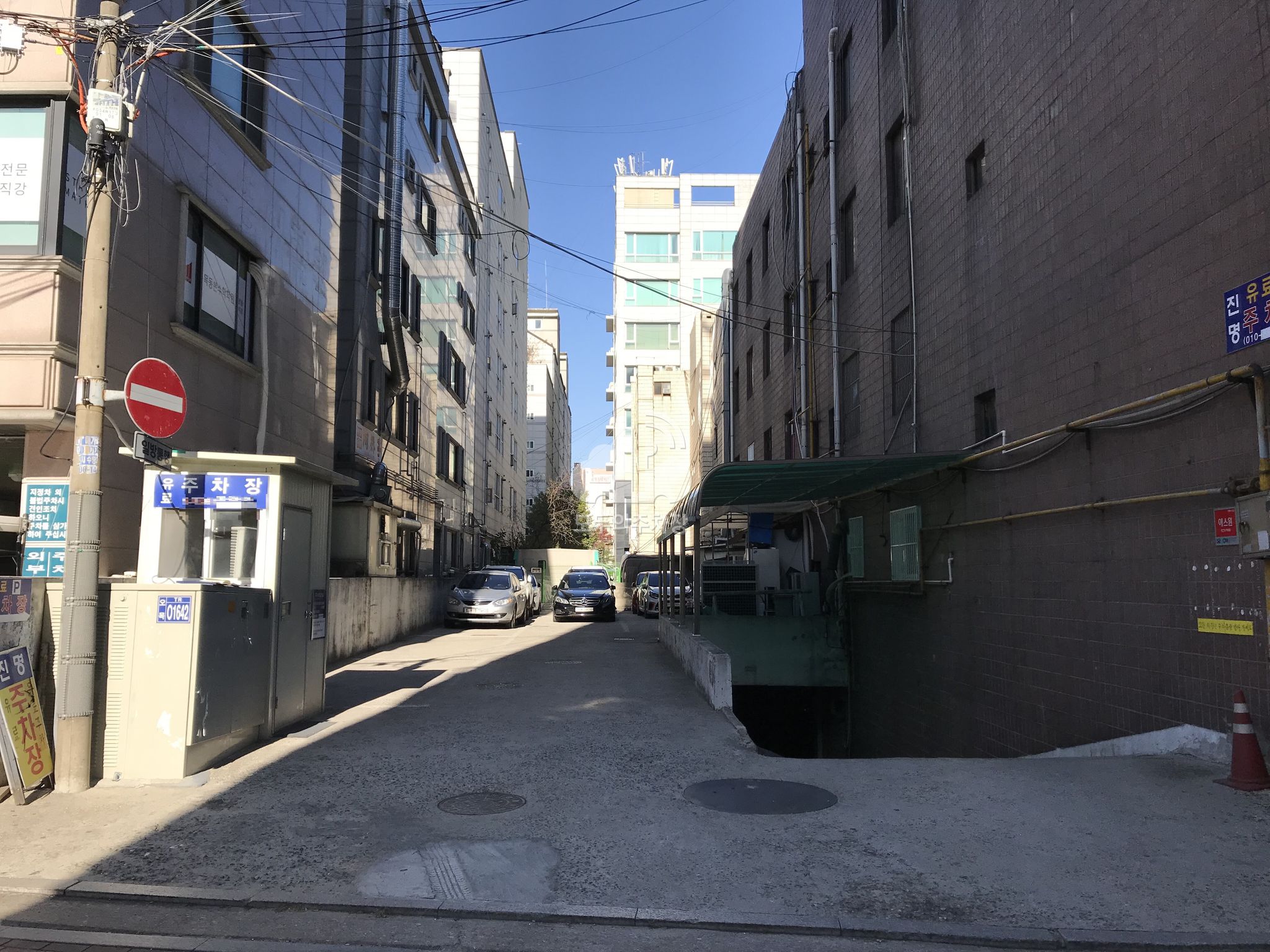 주차장 사진