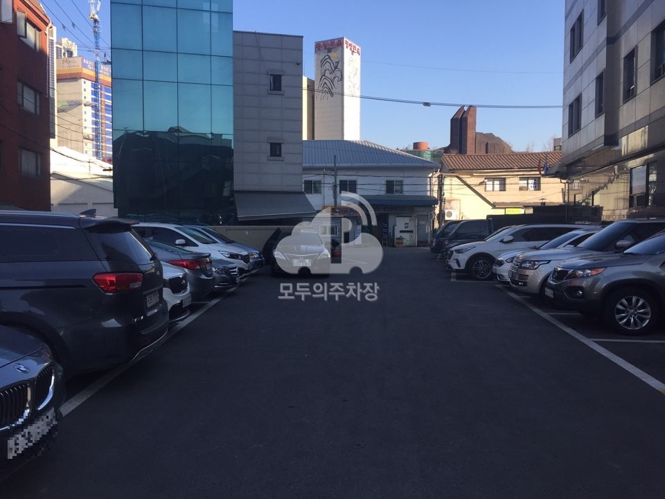 주차장 사진