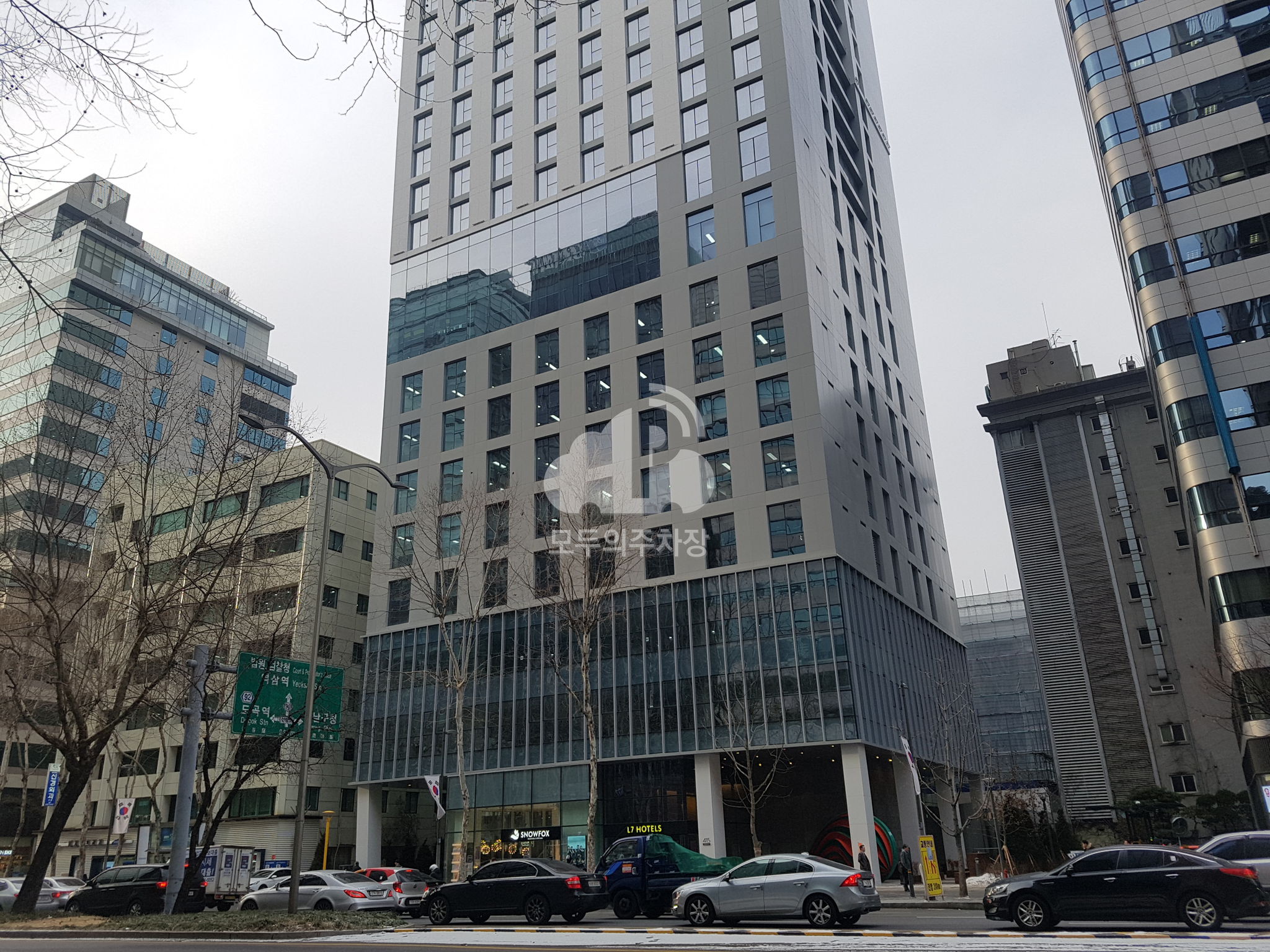 주차장 사진