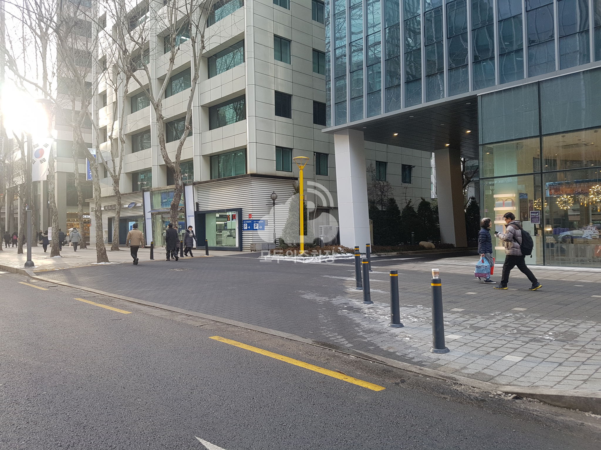주차장 사진