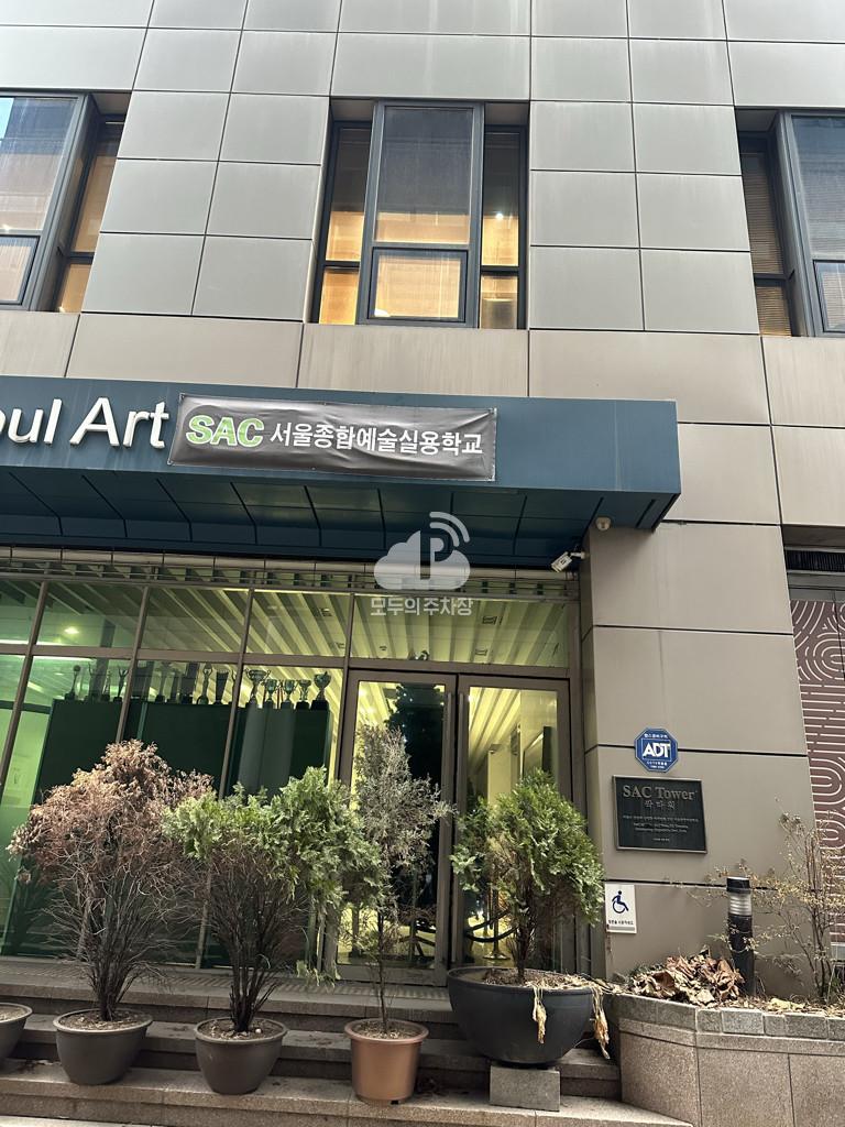 싹타워 민영 주차장 이미지 1