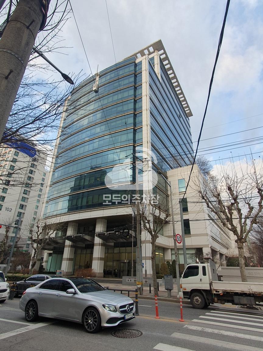 카카오 T 강서타워 주차장 이미지 1