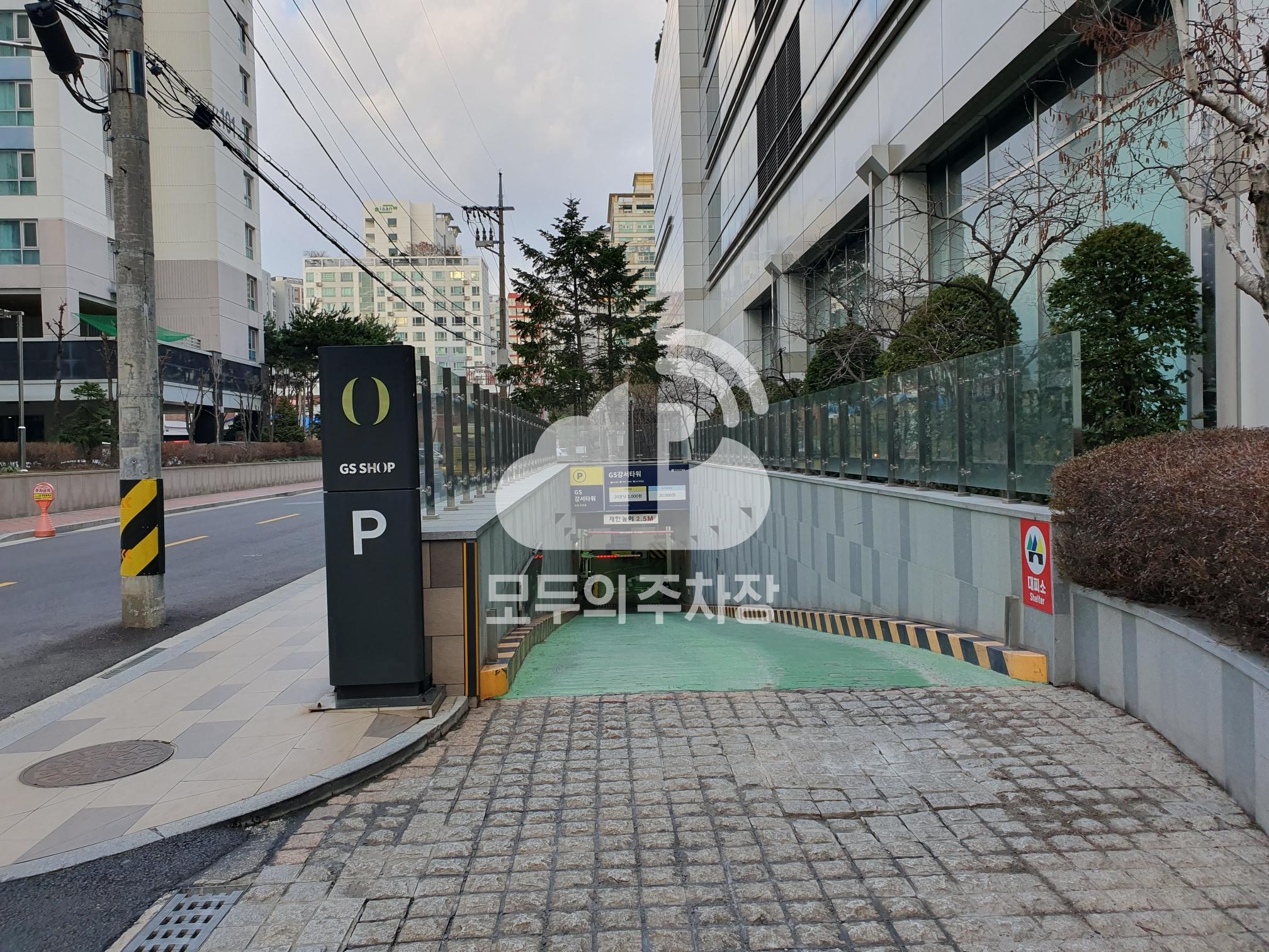카카오 T 강서타워 주차장 이미지 3