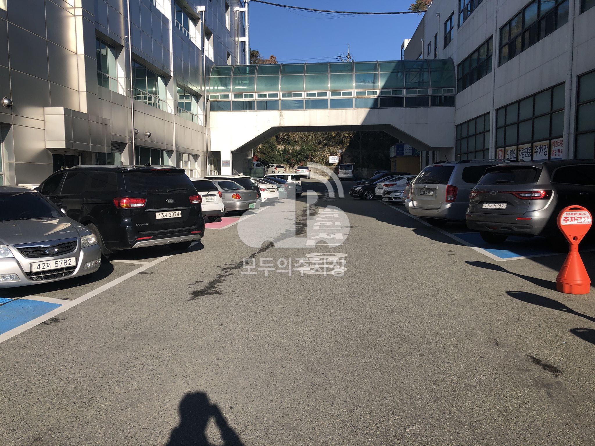목포시청 주차장 이미지 2