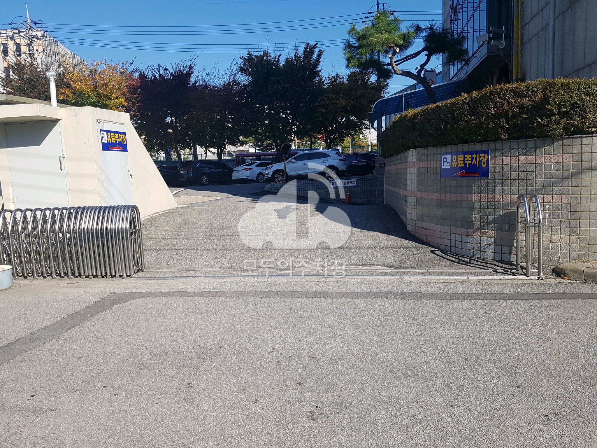 광주신용정보증재단 민영 주차장 이미지 1