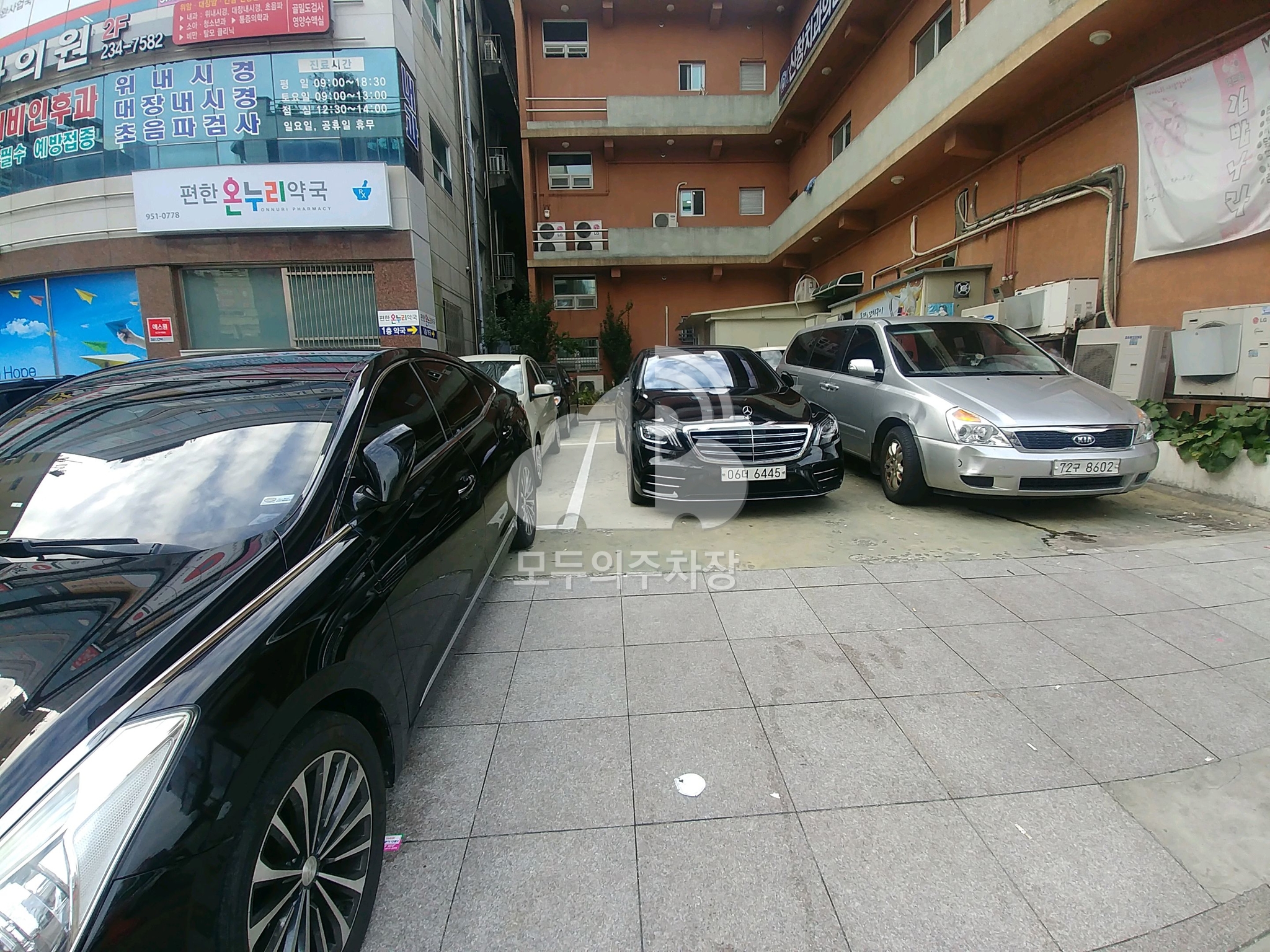 나이스파크 광주 파라다이스빌딩 주차장 이미지 3