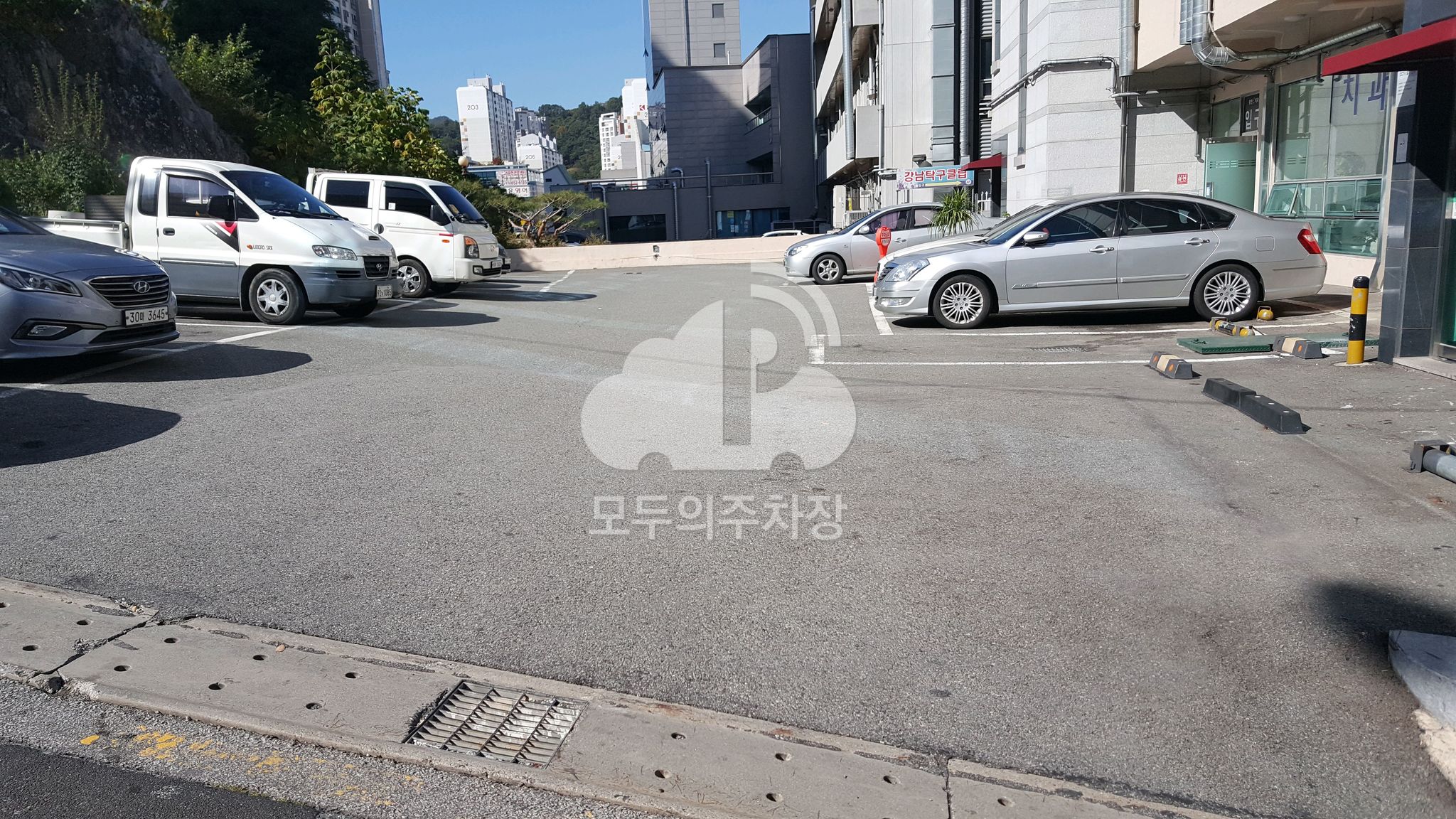 제2종 근린생활시설 민영 주차장 이미지 2
