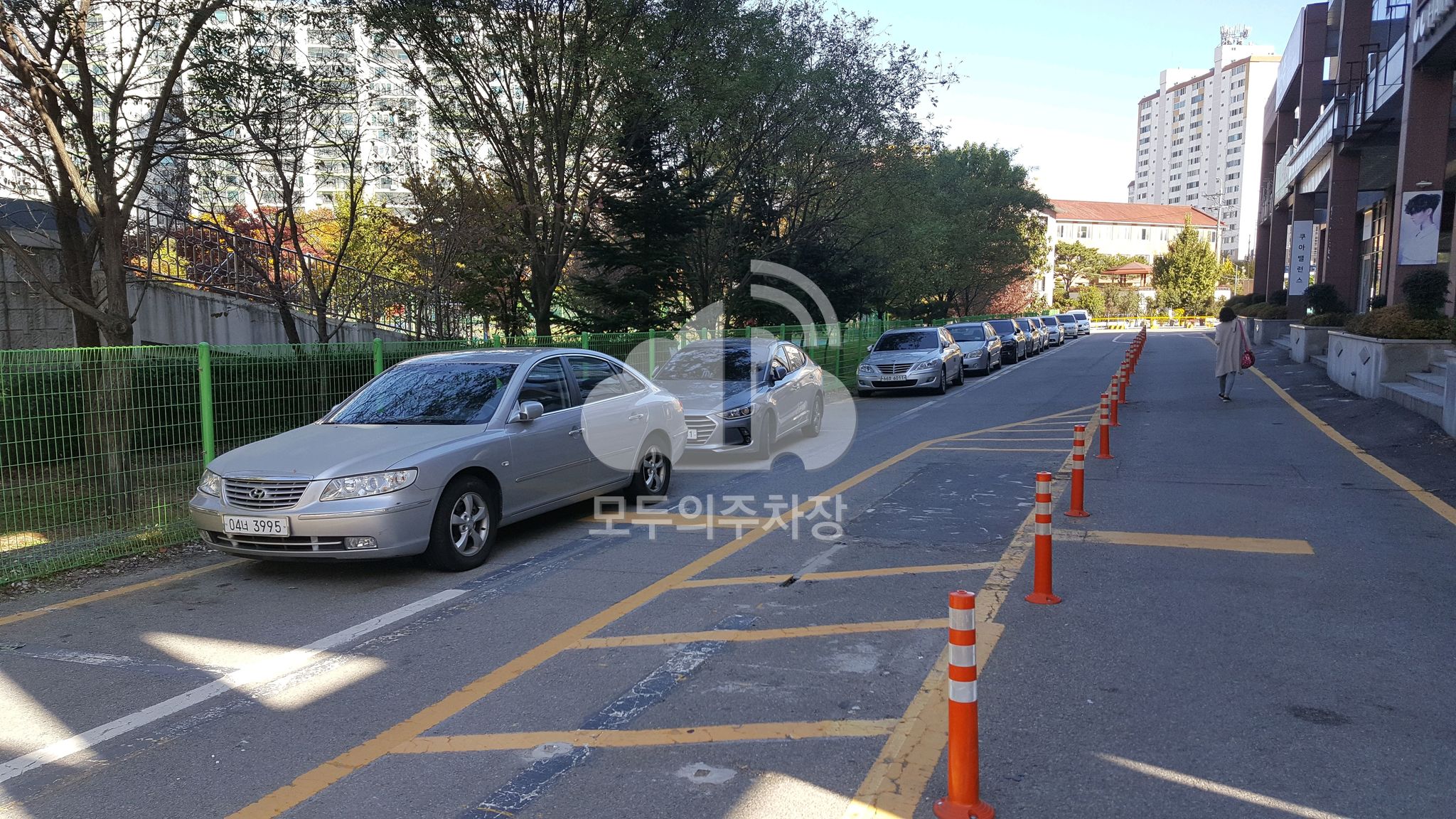 플러스존 주차장 이미지 1