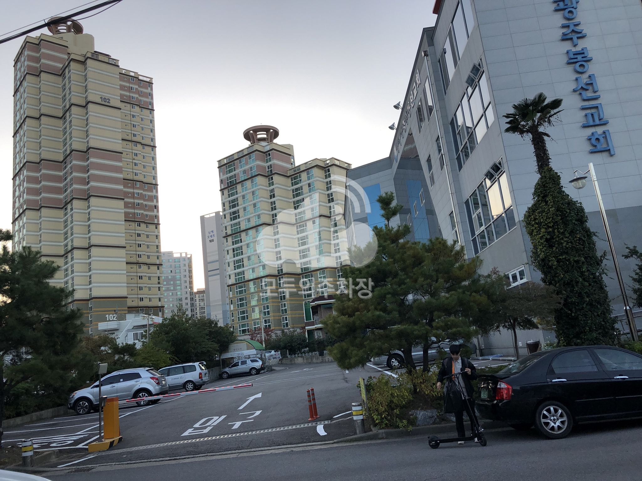 봉선교회 민영 주차장 이미지 1