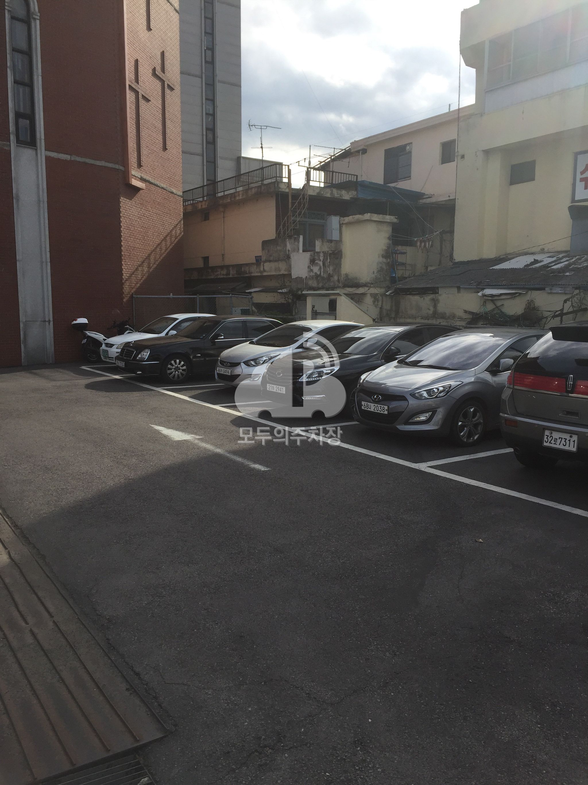 광주동성교회 주차장 이미지 4