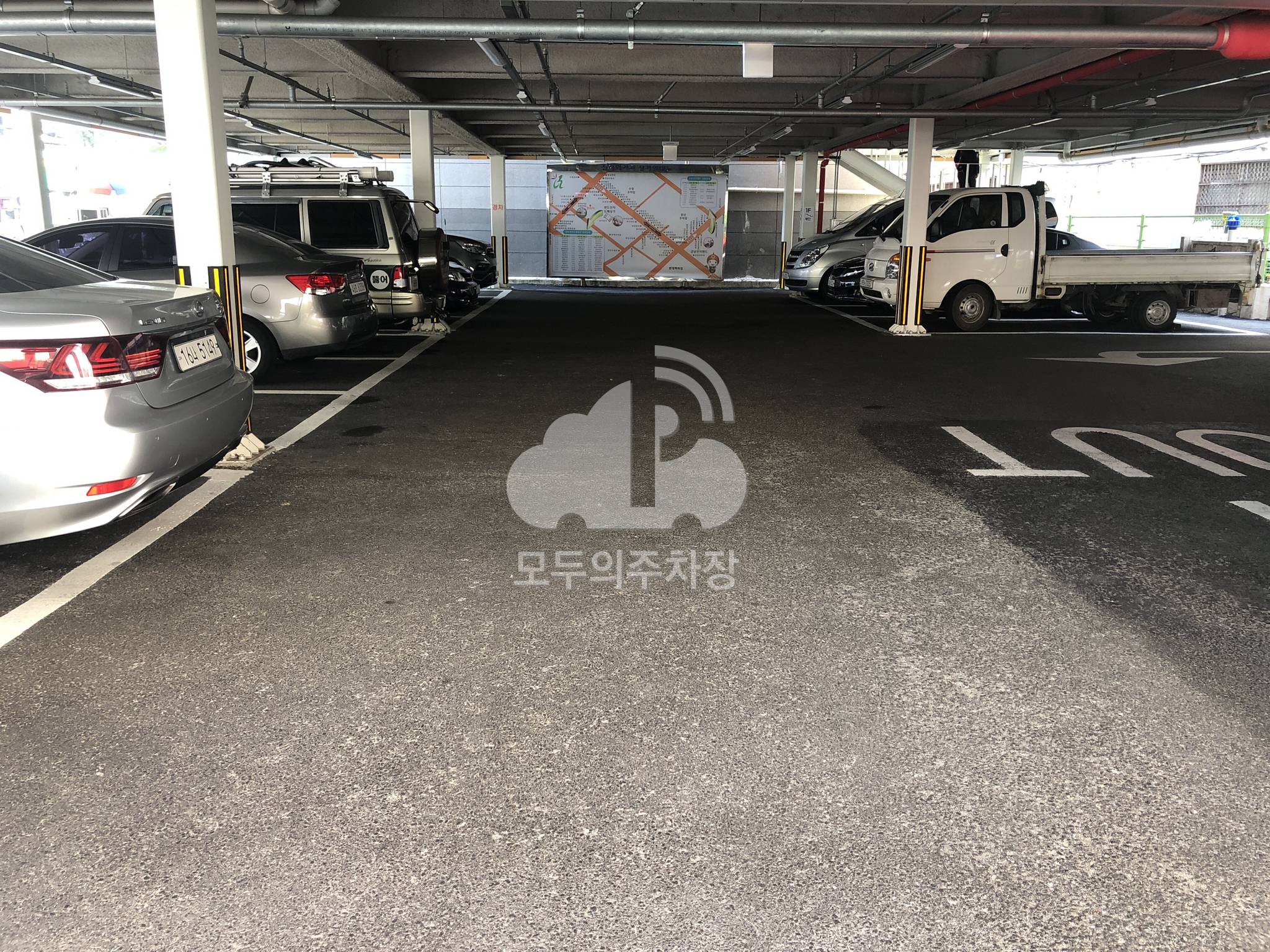 반도전자상가 민영 주차장 이미지 4