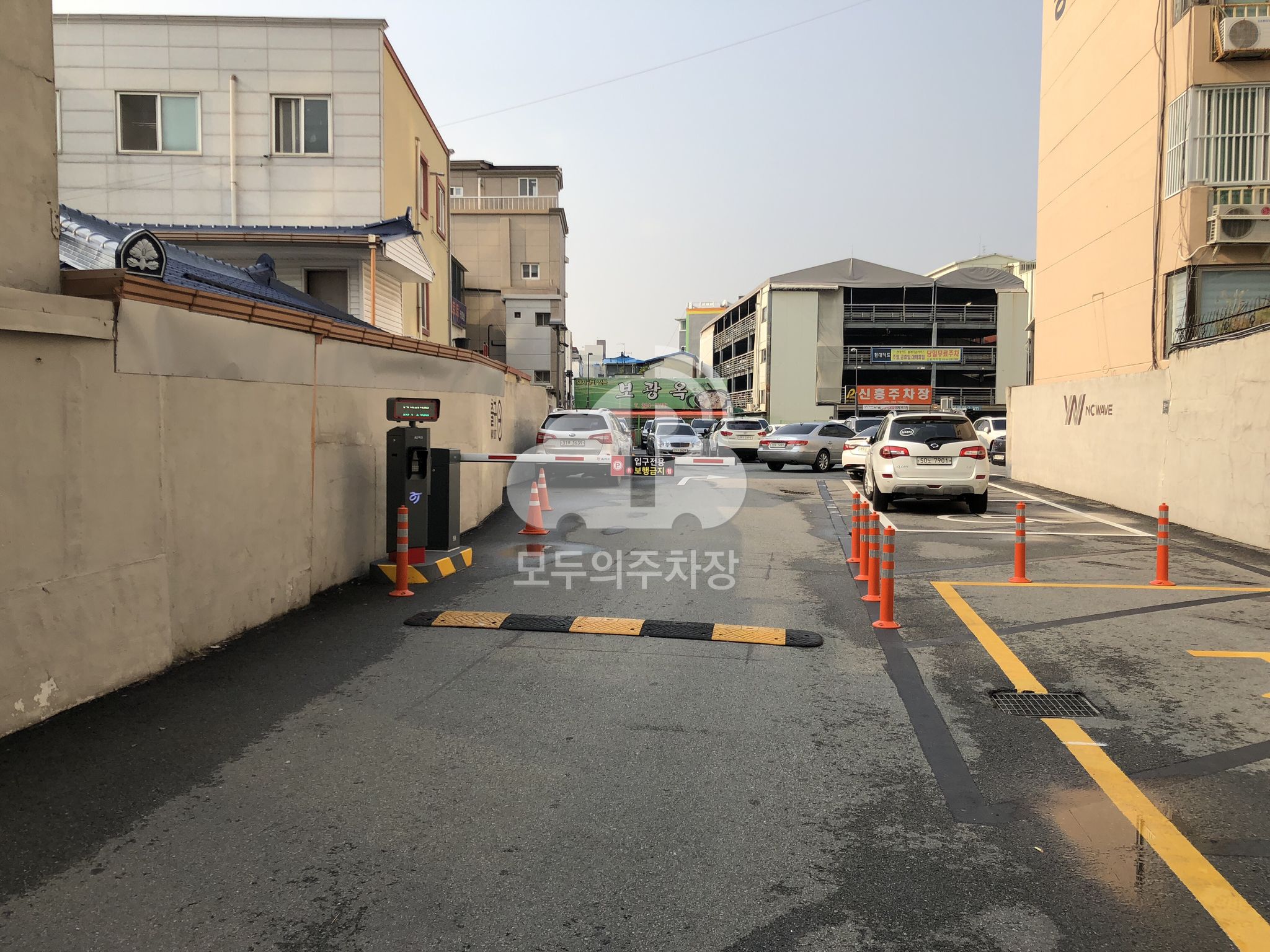 투루파킹 NC웨이브충장야외점 주차장 이미지 2