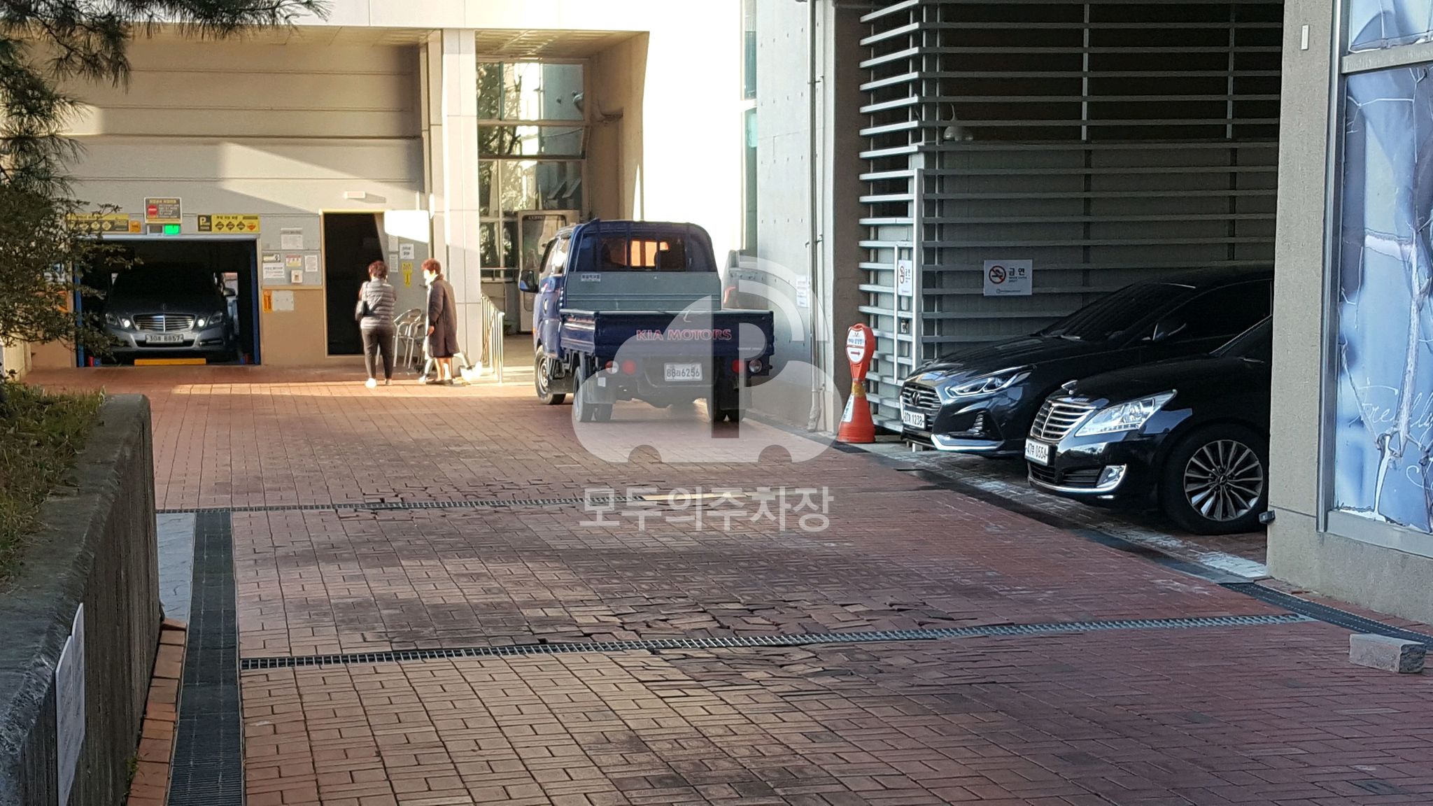 씨엠맘삼성메디타워 주차장 이미지 1