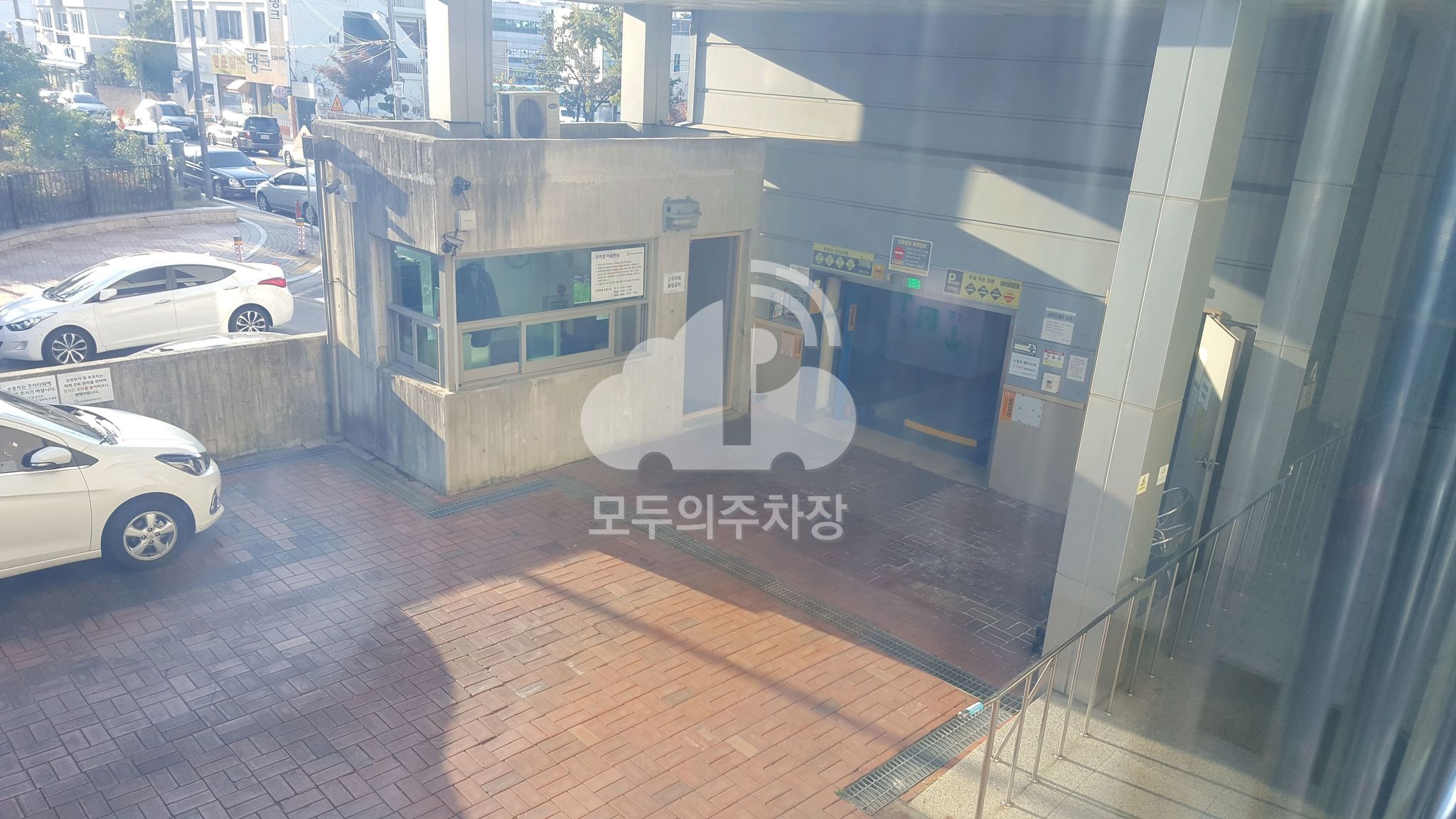 씨엠맘삼성메디타워 주차장 이미지 2