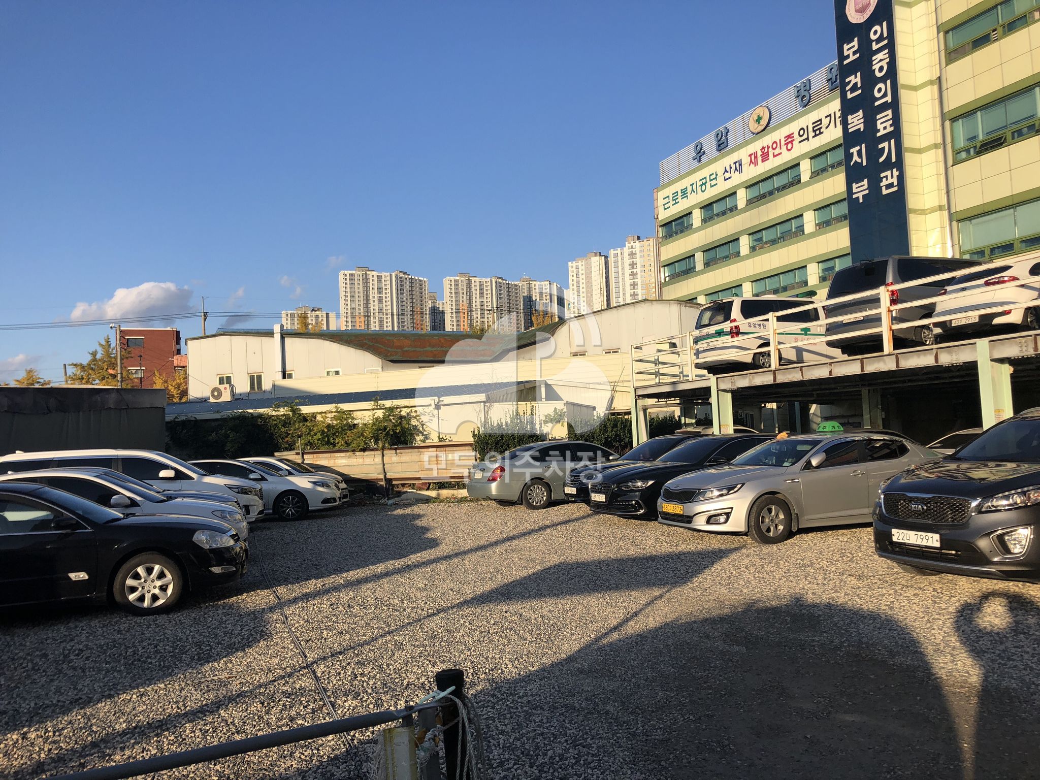 주차장 이미지 3