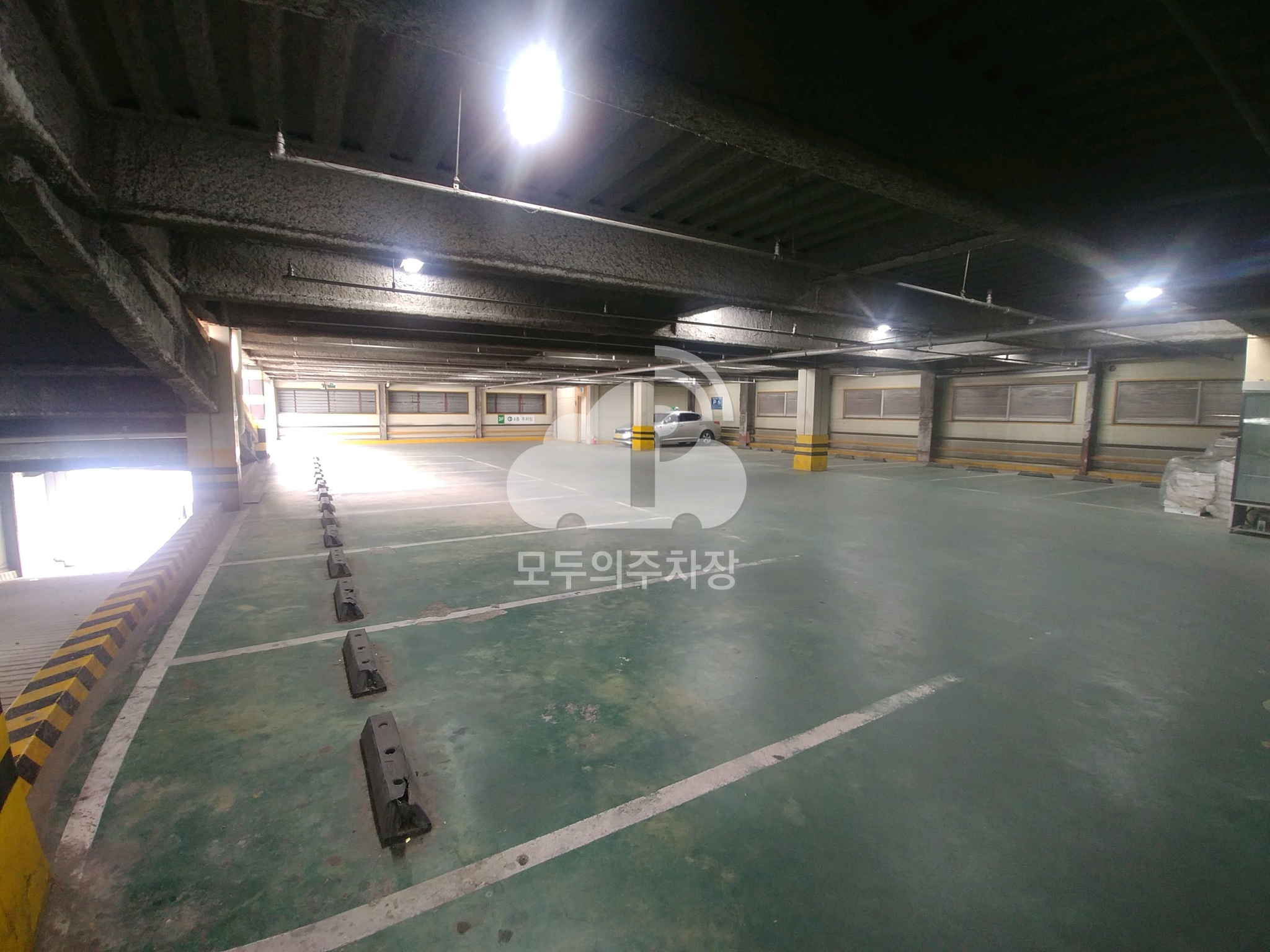 케이엠파크 롯데슈퍼두암점 주차장 이미지 3