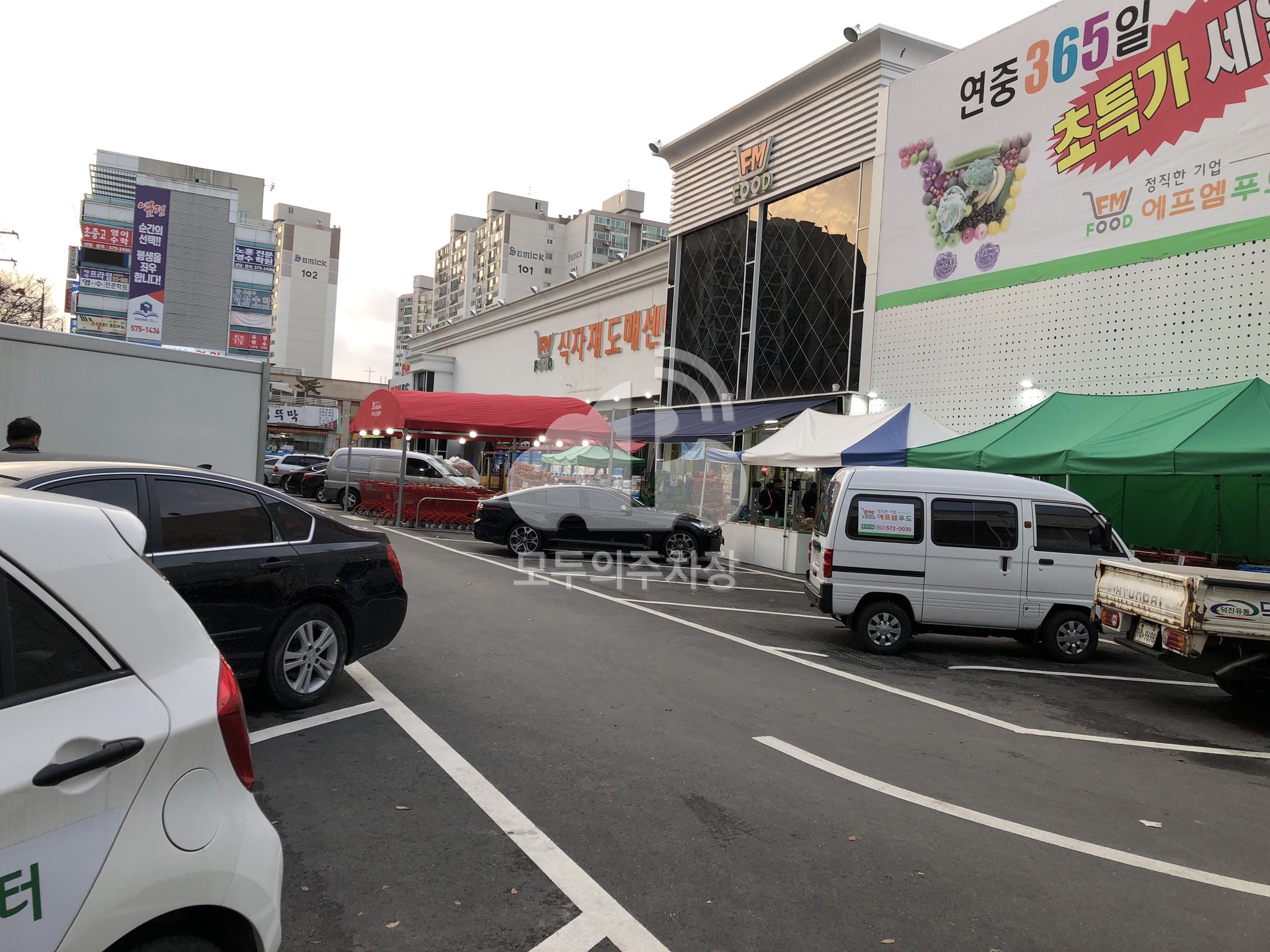 나이스파크 광주 FM식자재도매센터 주차장 이미지 1