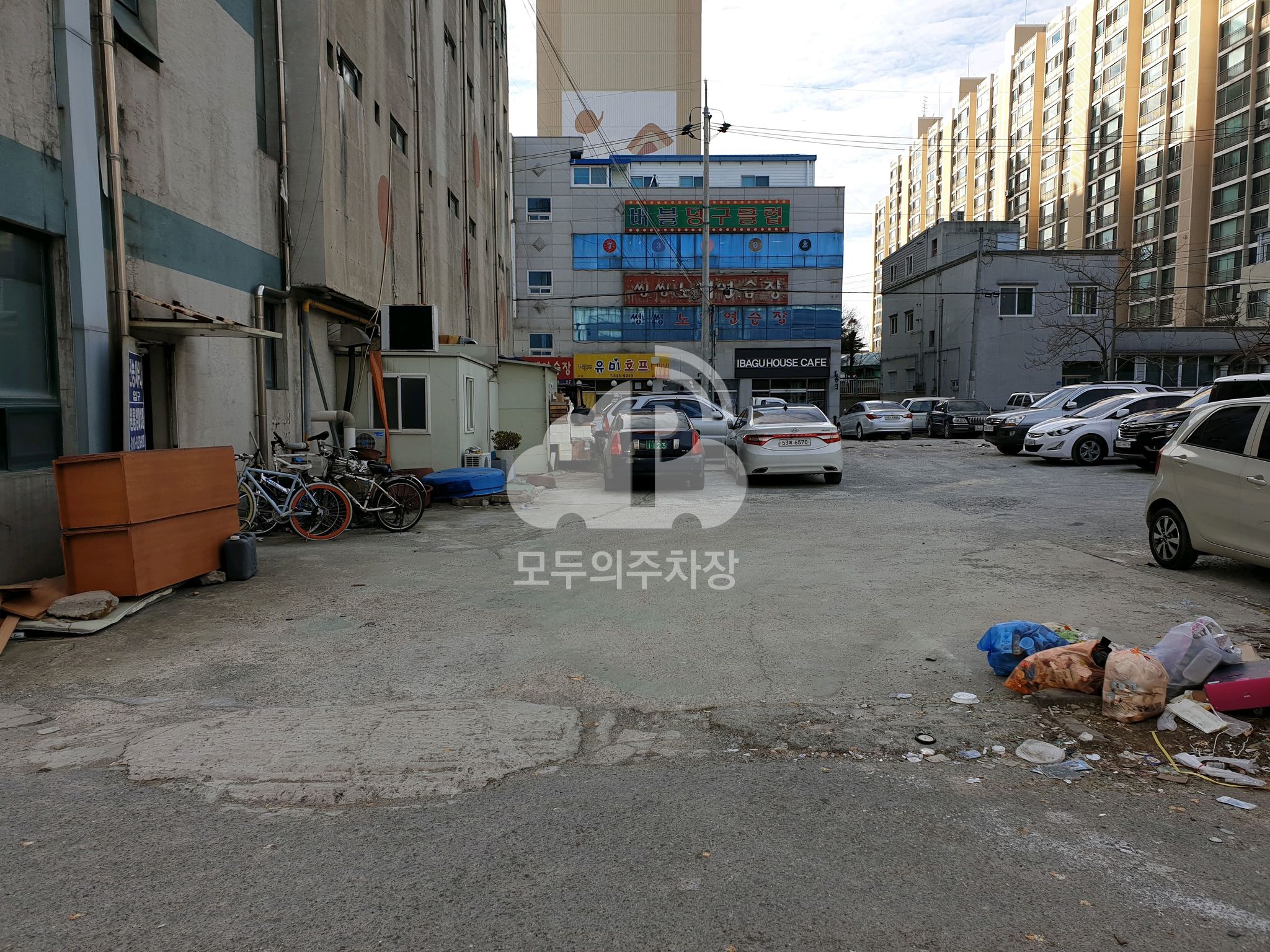 진송사우나 민영 주차장 이미지 2