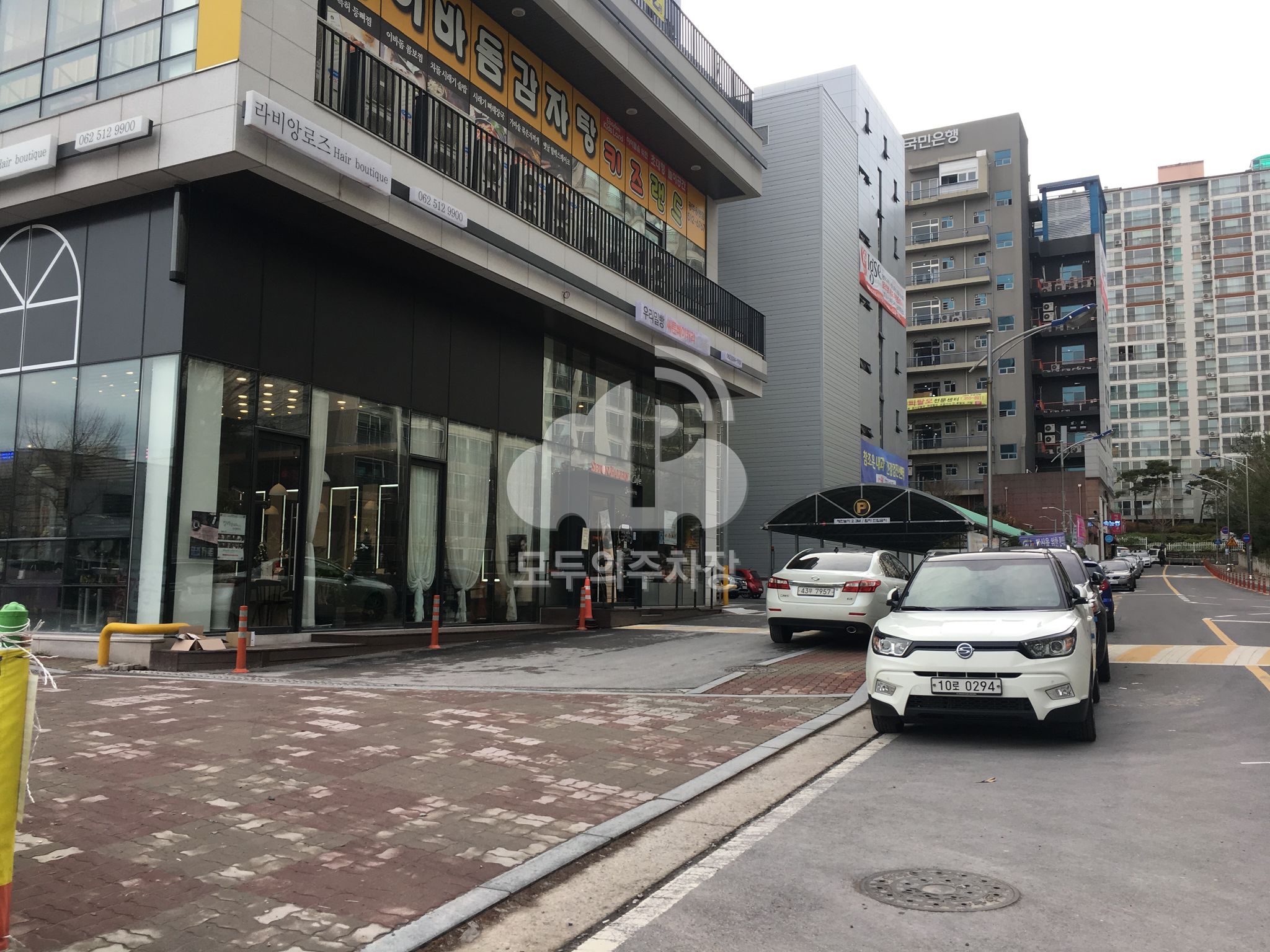 지 플레이스 빌딩 민영 주차장 이미지 1