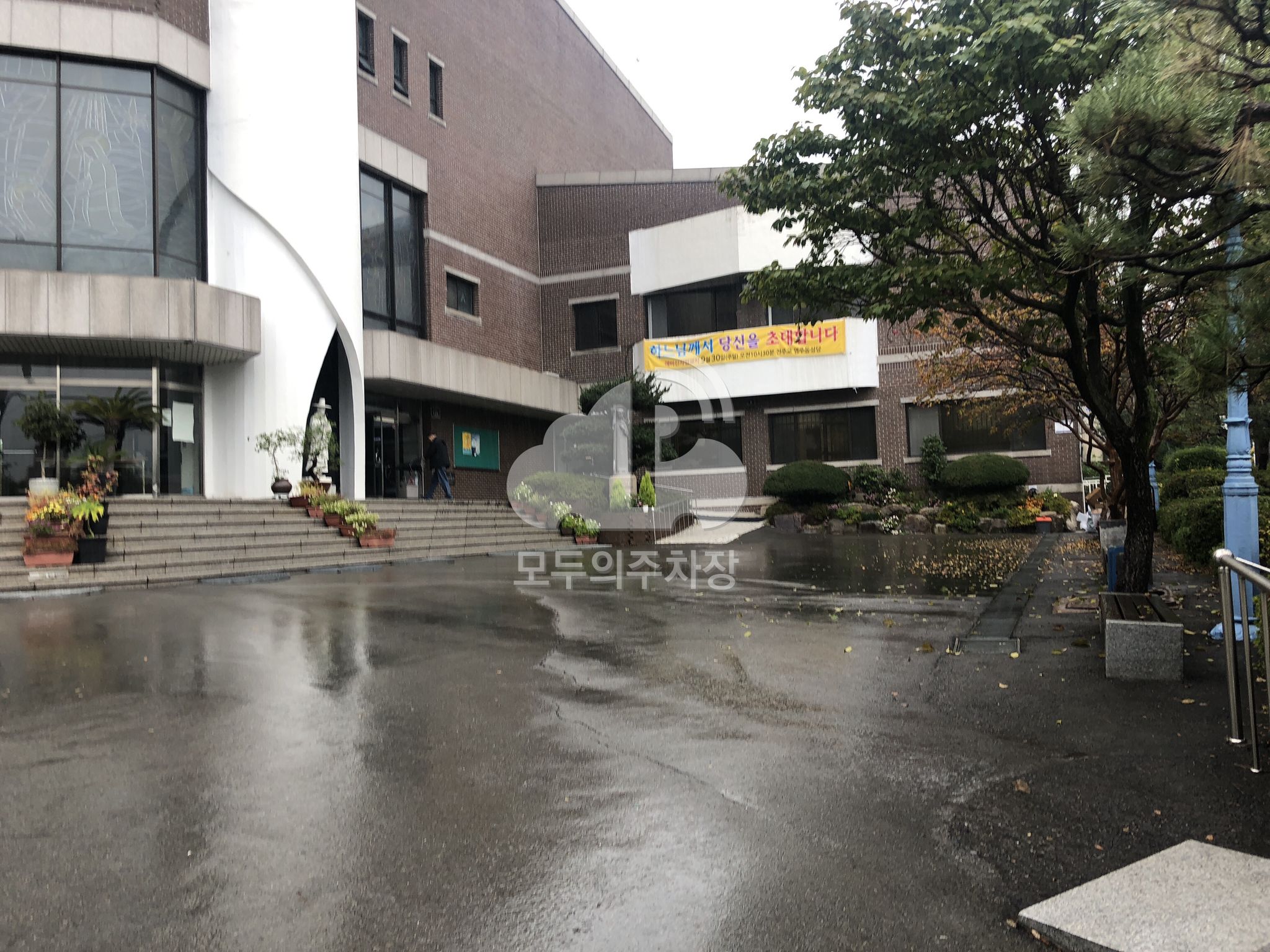 염주동 성당 민영 주차장 이미지 3