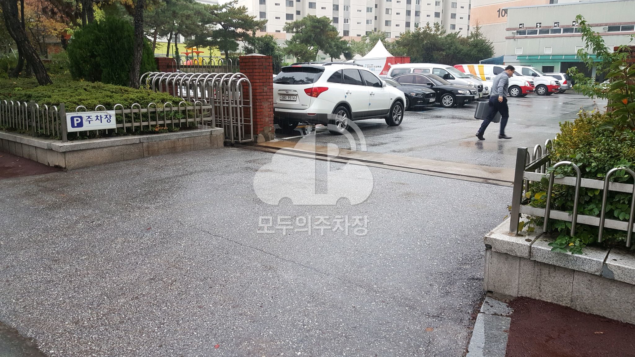 서광주우체국 공영 주차장 이미지 2