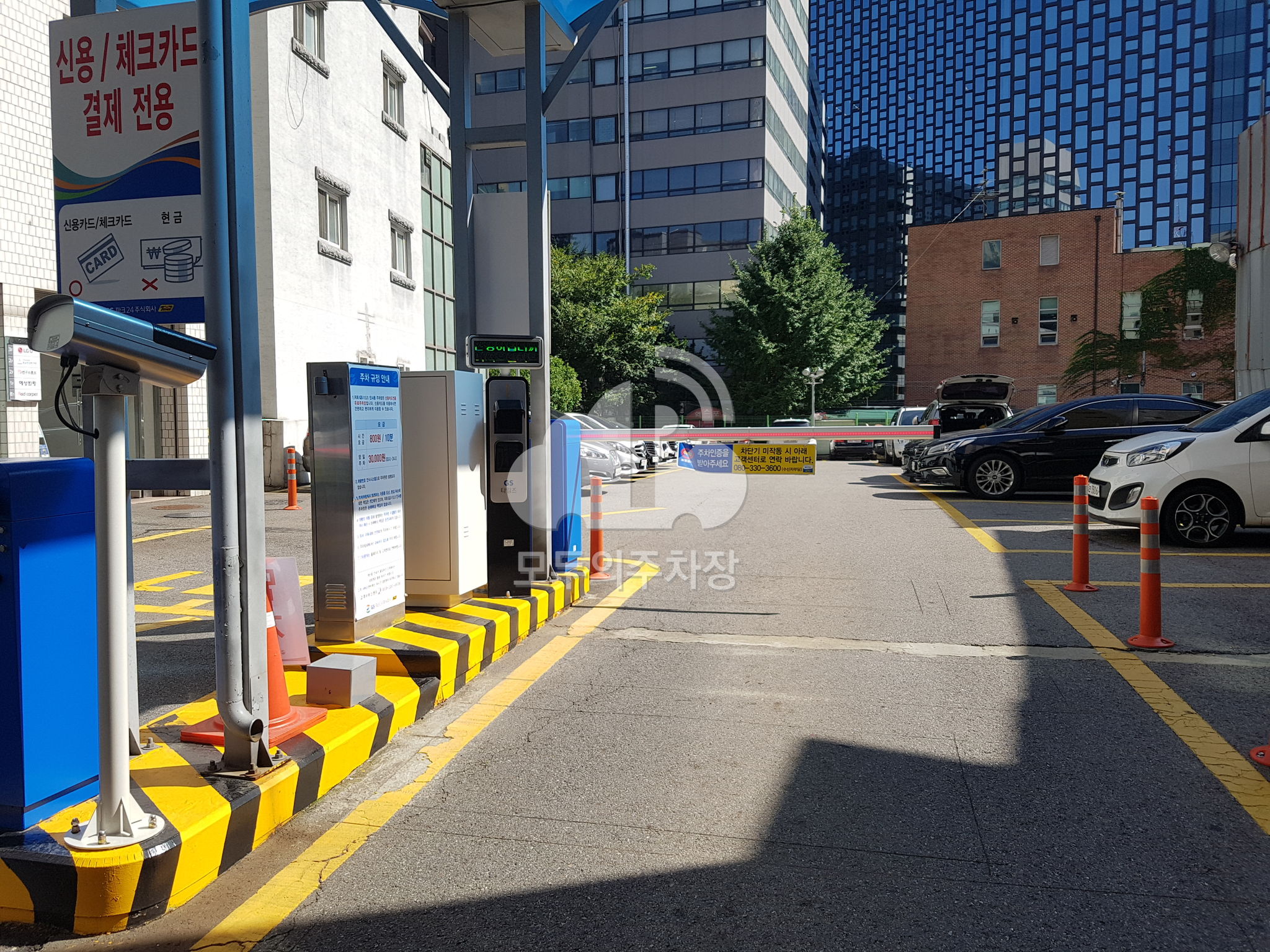 주차장 사진