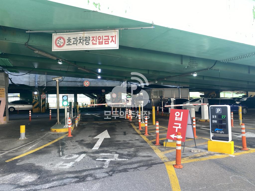구로디지털단지역 상 공영 주차장 이미지 2