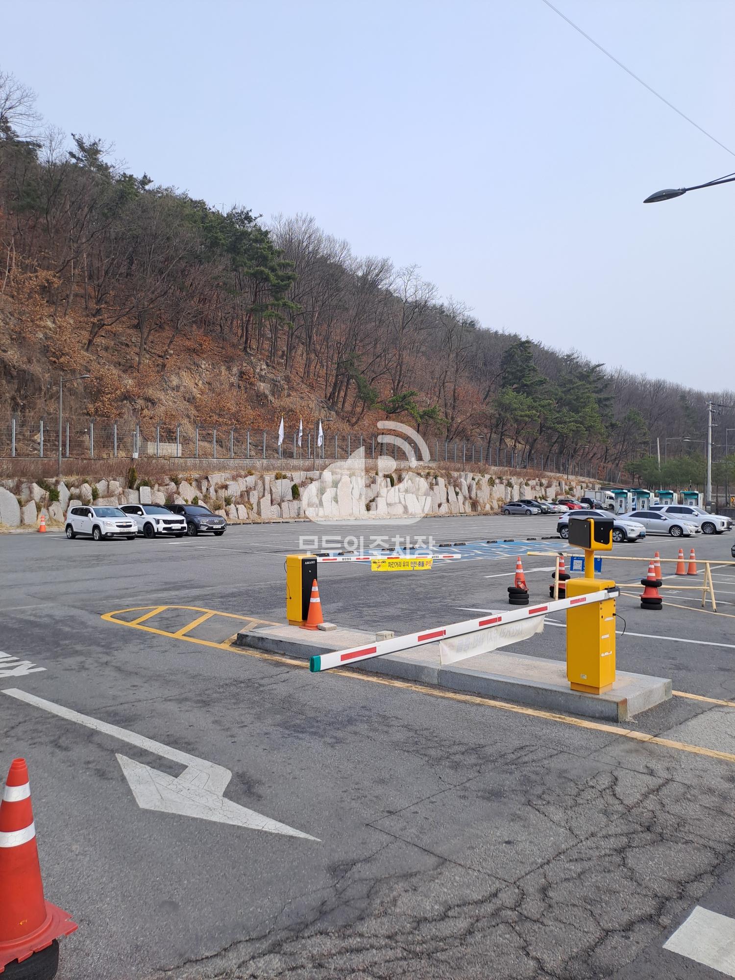 교통광장 공영 주차장 이미지 3