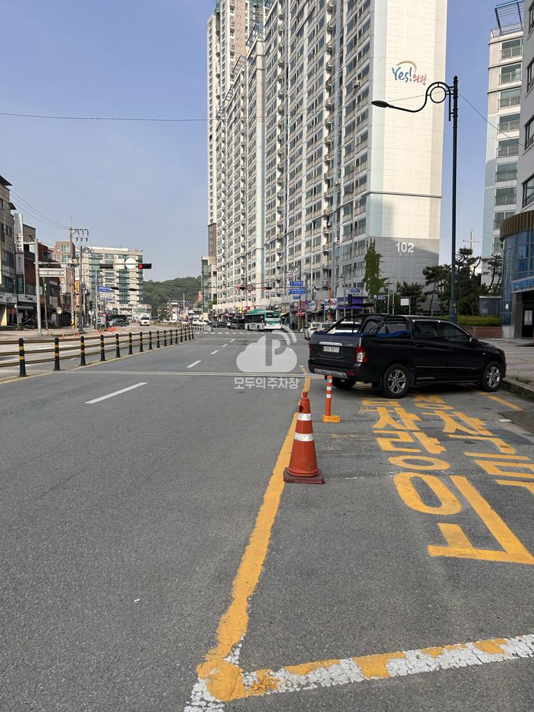 오전천 복개 노상 공영 주차장 이미지 2