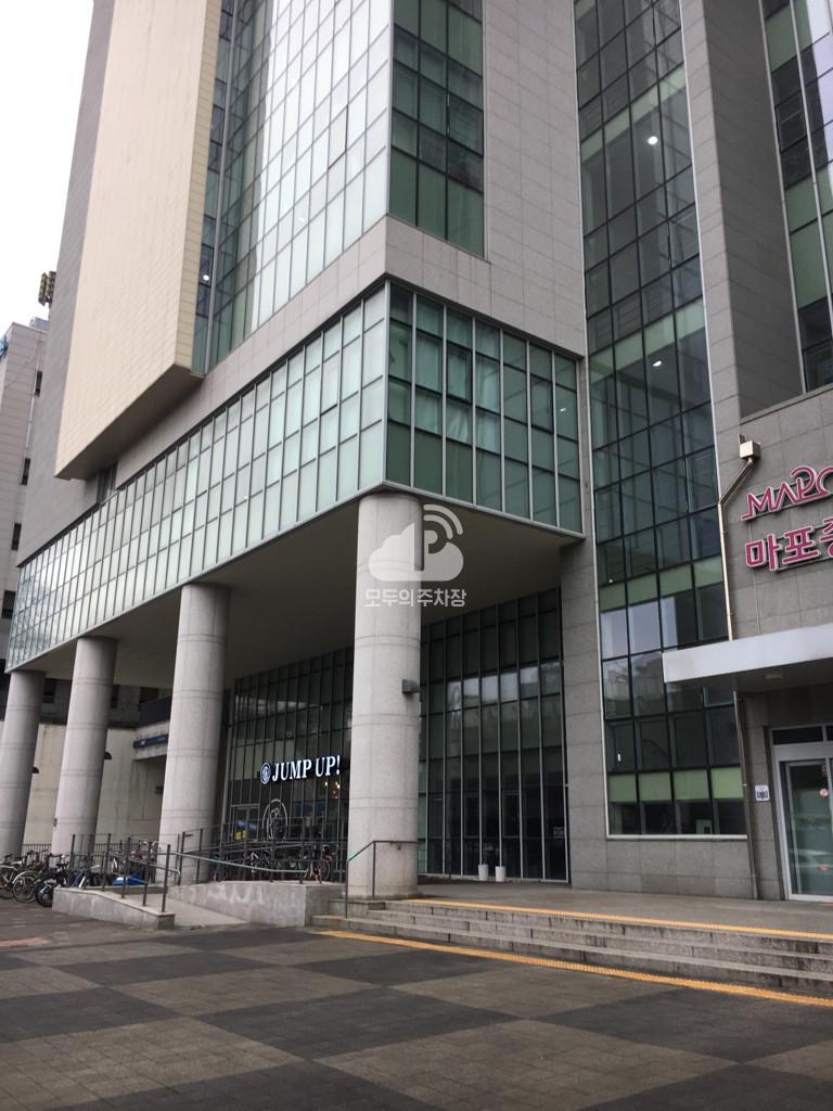 중앙도서관 공영 주차장 이미지 1