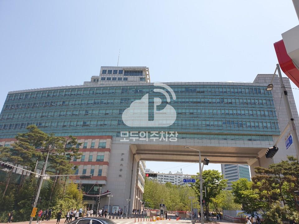 나이스파크 홍익대학교 홍문관 주차장 이미지 1