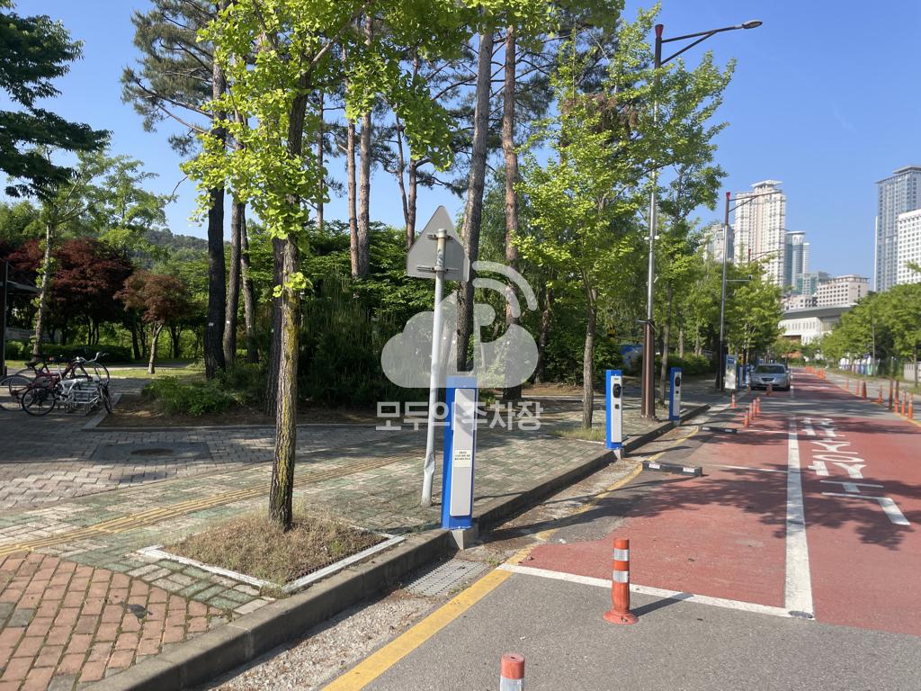 노작공원 공영 주차장 이미지 1