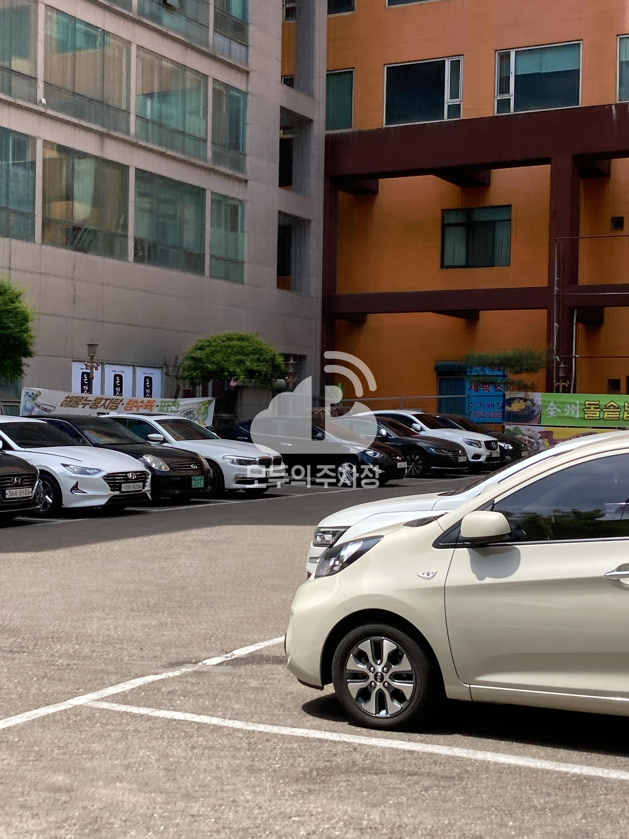 전주돌솥밥 민영 주차장 이미지 1