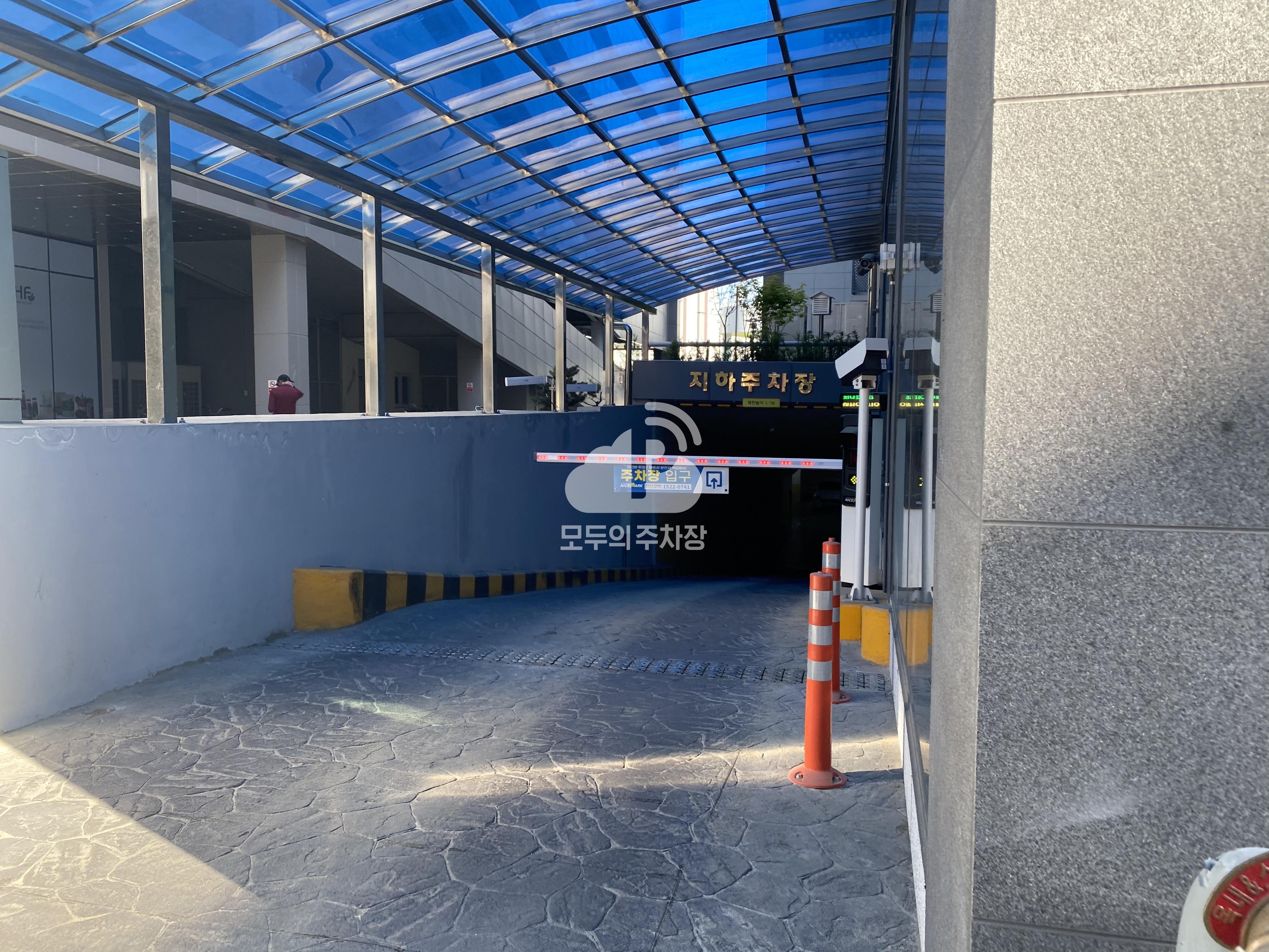나이스파크 미사 청담프라자 민영 주차장 이미지 1