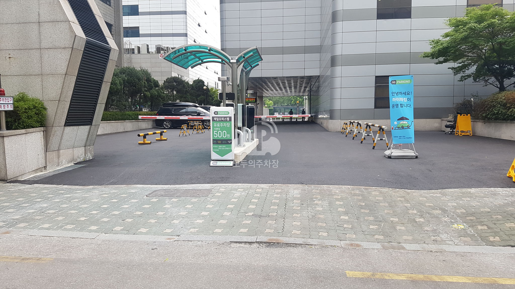주차장 사진