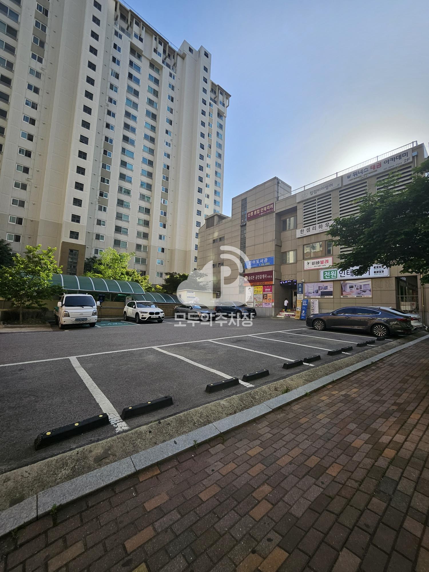 나이스파크 문정 래미안상가 주차장 이미지 1