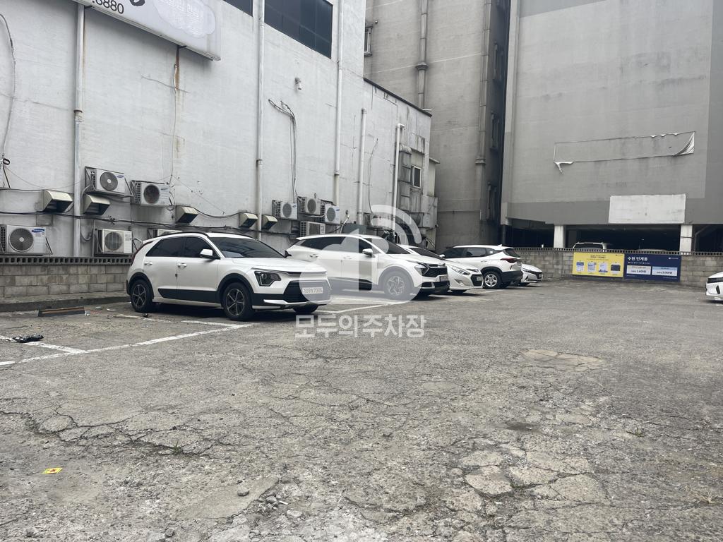 케이엠파크 수원인계동 주차장 이미지 3