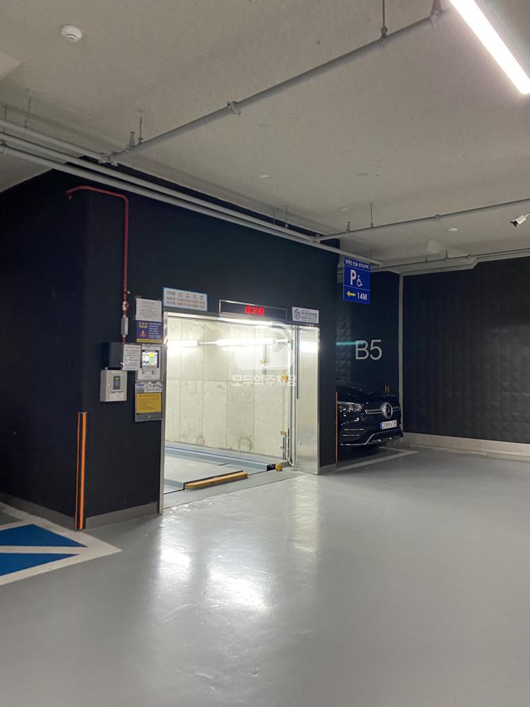 케이엠파크 에피소드강남262 주차장 이미지 3