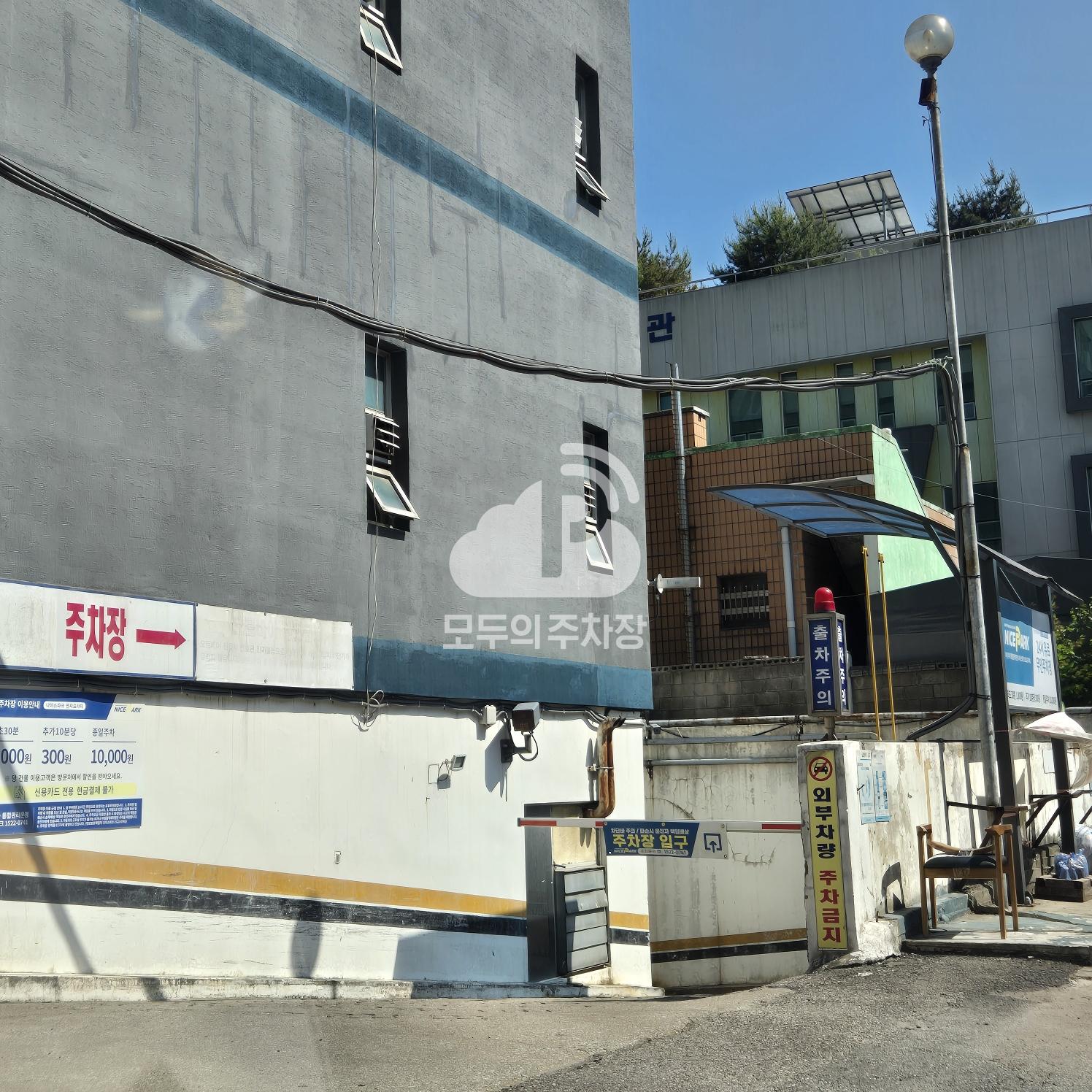 나이스파크 안산 연지프라자 주차장 이미지 2