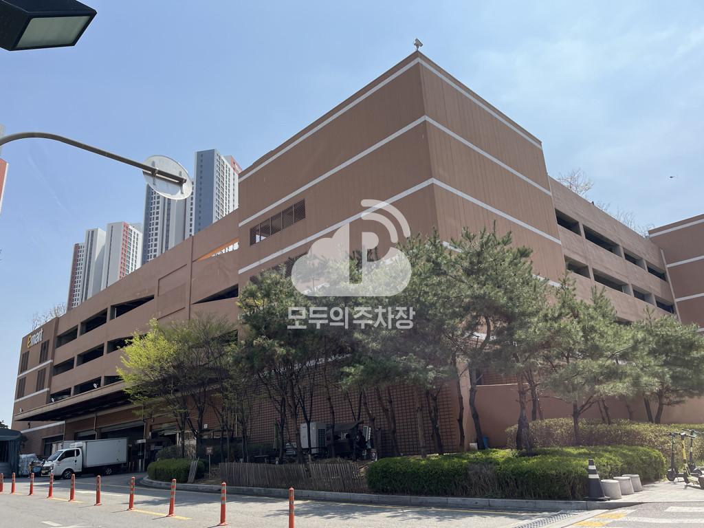아이파킹 이마트 김포한강점 주차장 이미지 1