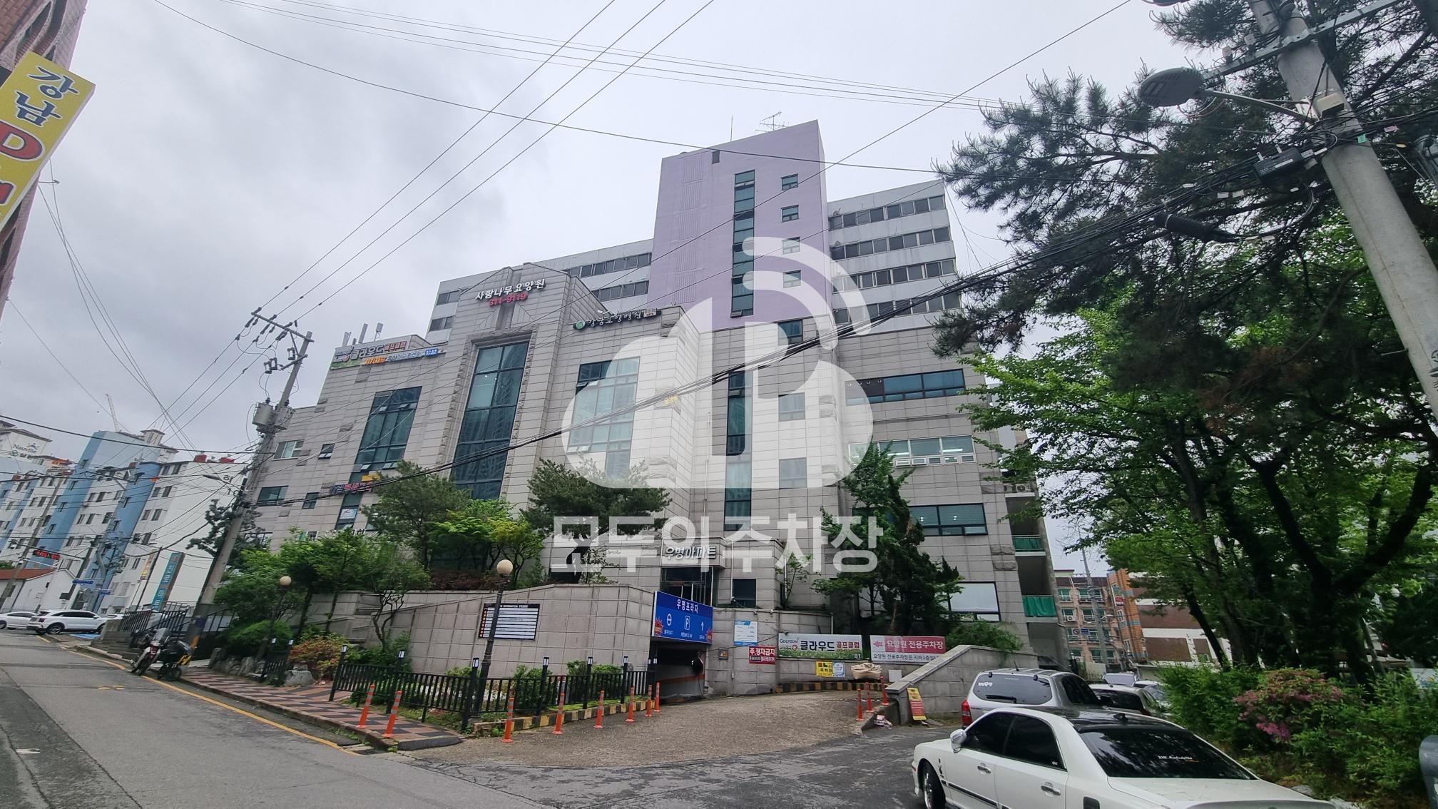 나이스파크 시흥 우명프라자 주차장 이미지 1