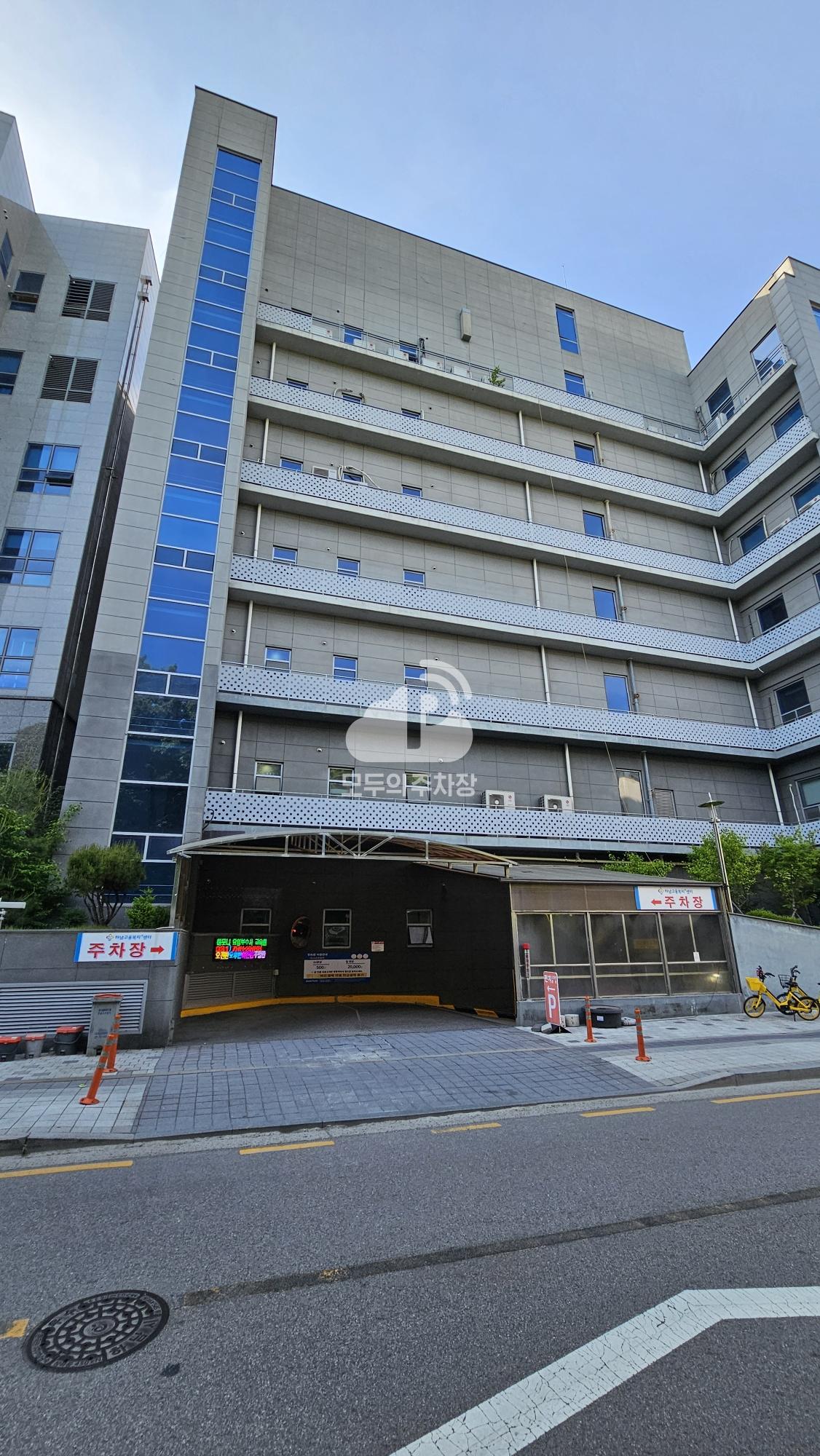 나이스파크 미사강변블루 주차장 이미지 1