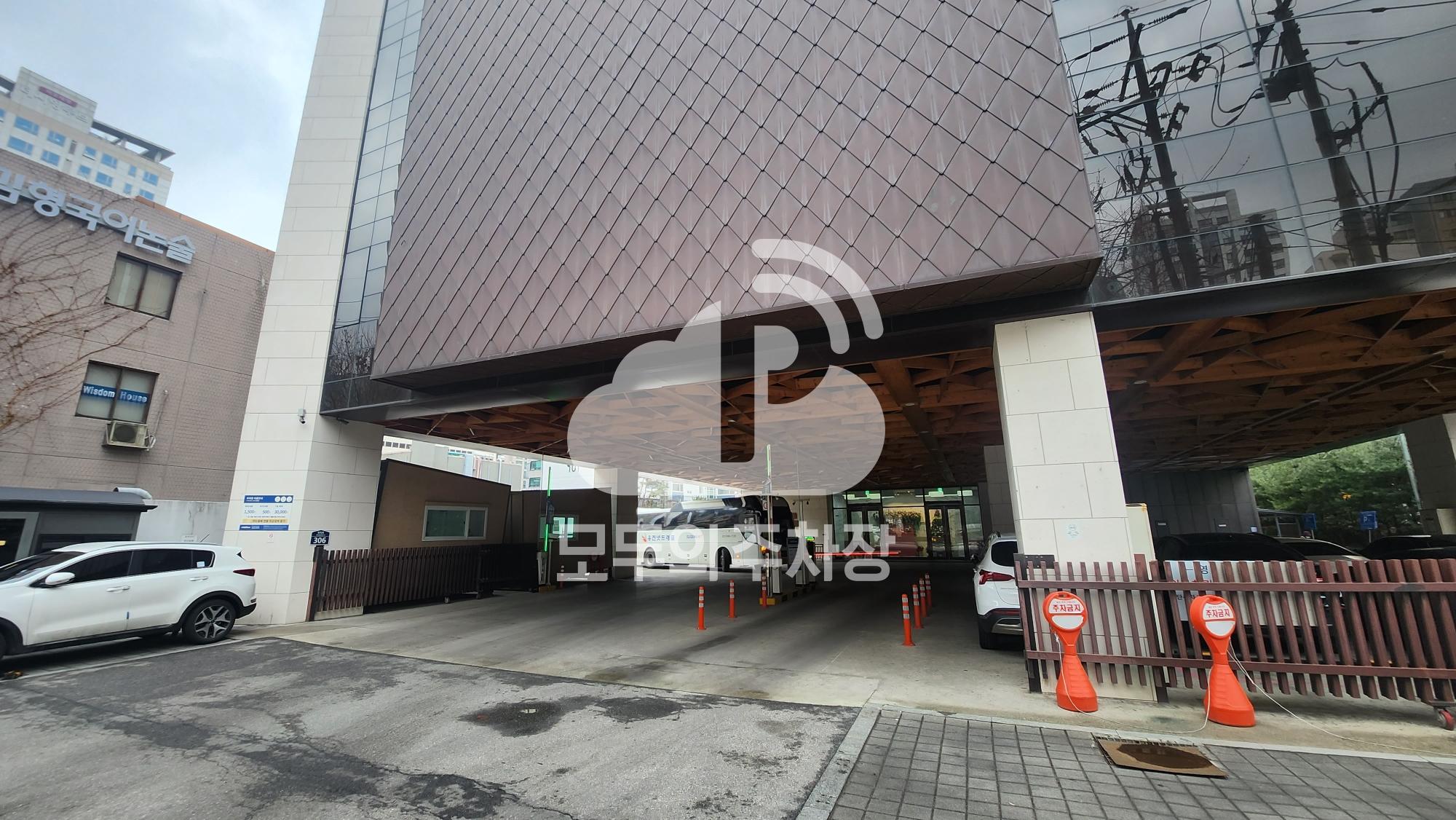 나이스파크 공덕 참앤참 주차장 이미지 2