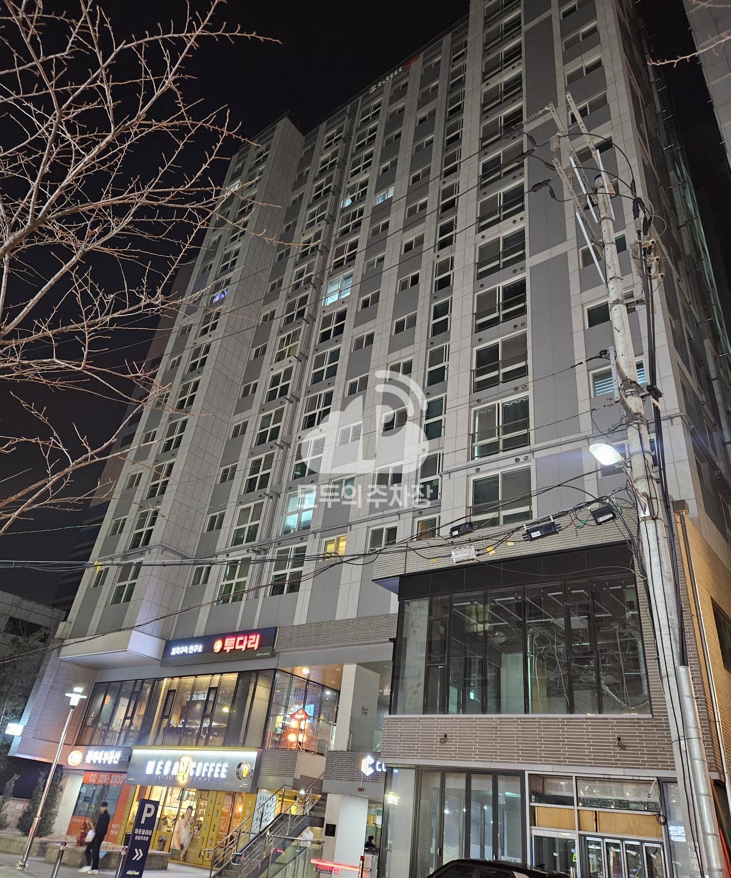 나이스파크 마포 클라세 오피스텔 주차장 이미지 1