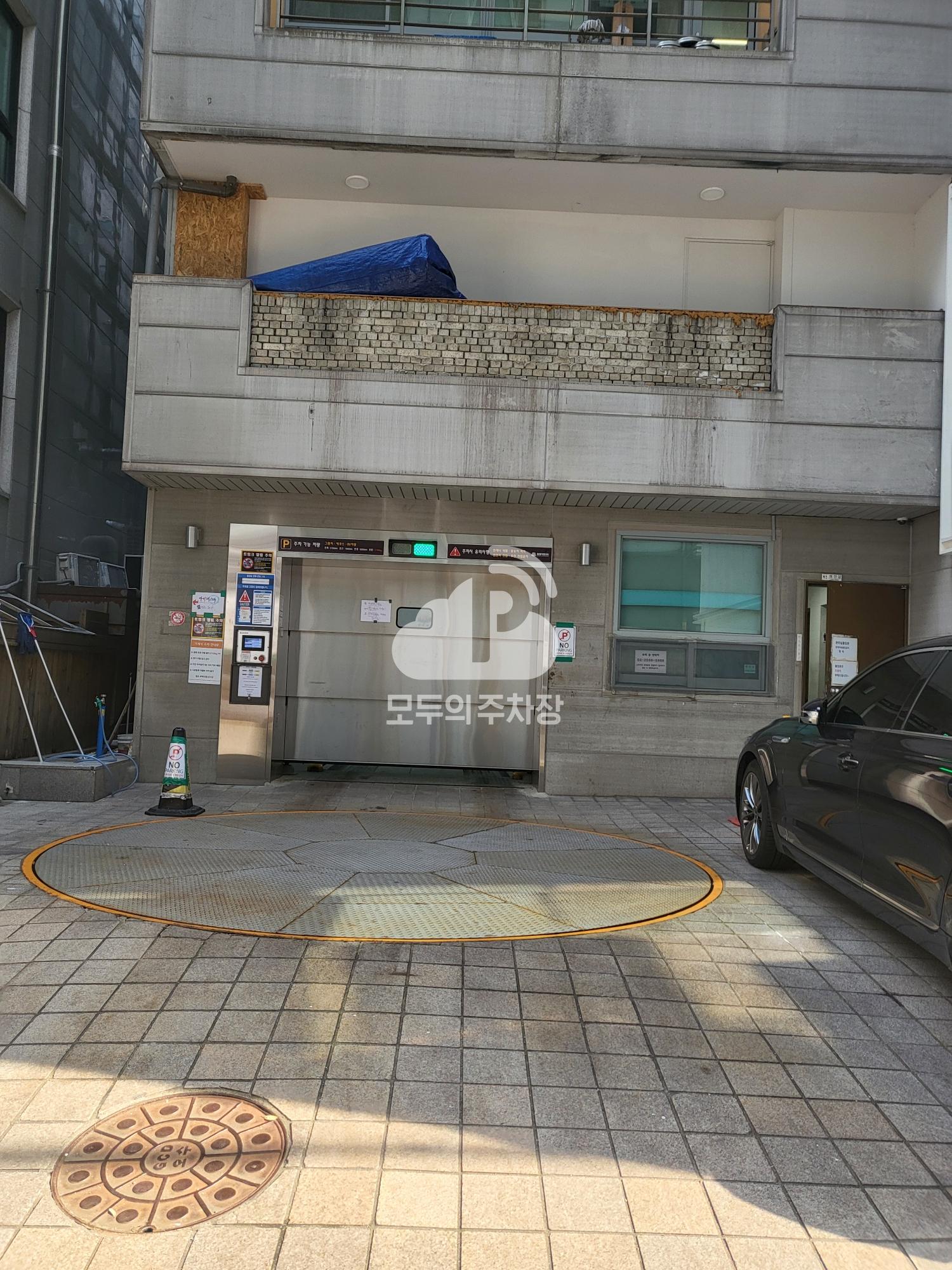 이노플레이타워 주차장 이미지 2