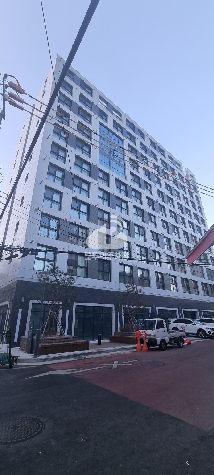 그린도트 엘루이일루프오피스텔 주차장 이미지 1