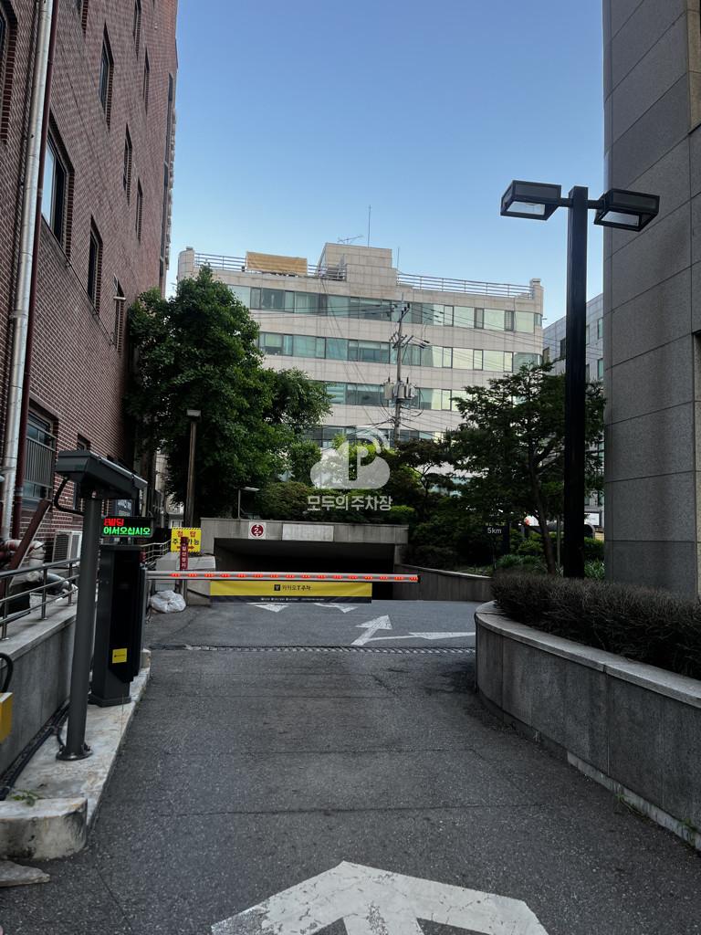 카카오 T JTBC PLUS E 주차장 이미지 3