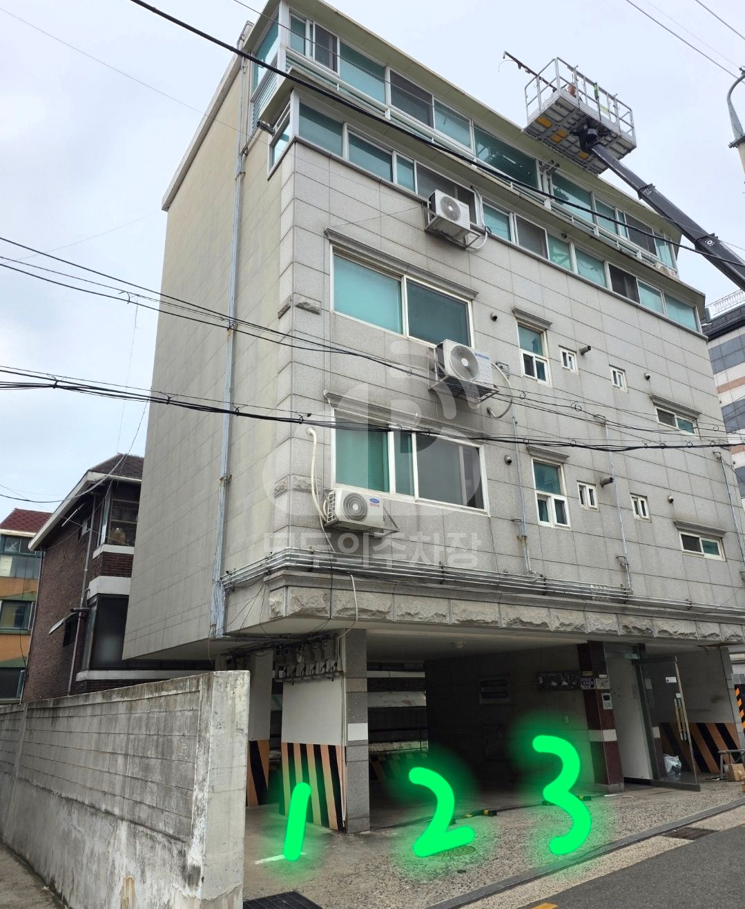 주차장 사진