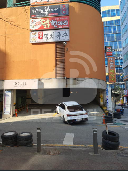 주차장 사진