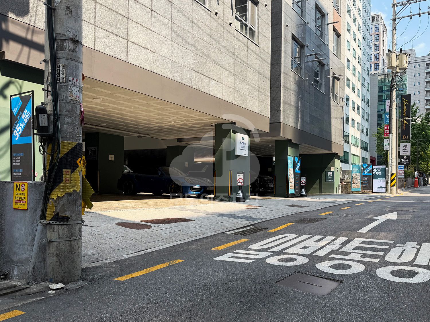 주차장 사진
